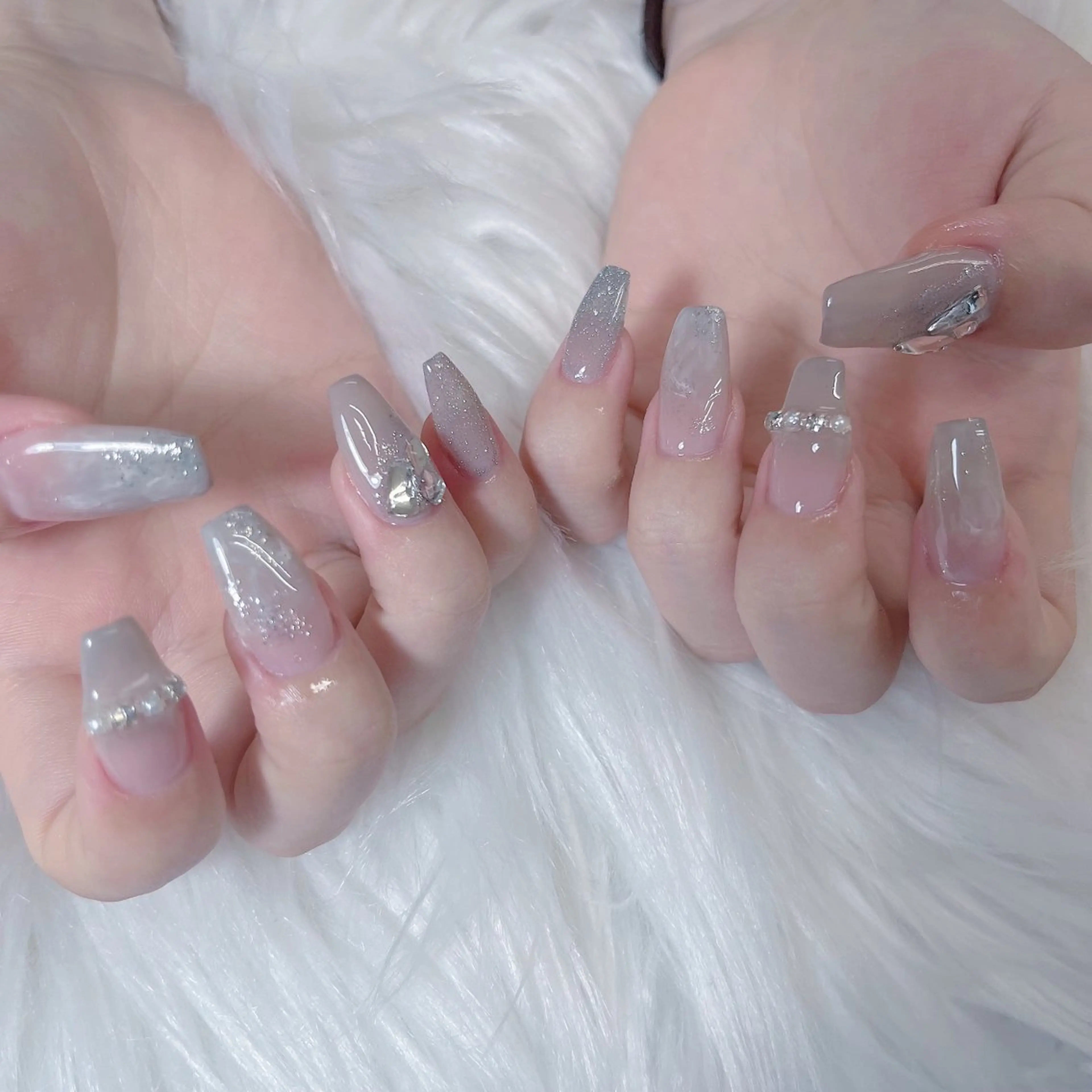 ネイル Maya 🧊🫧‪のネイルデザイン