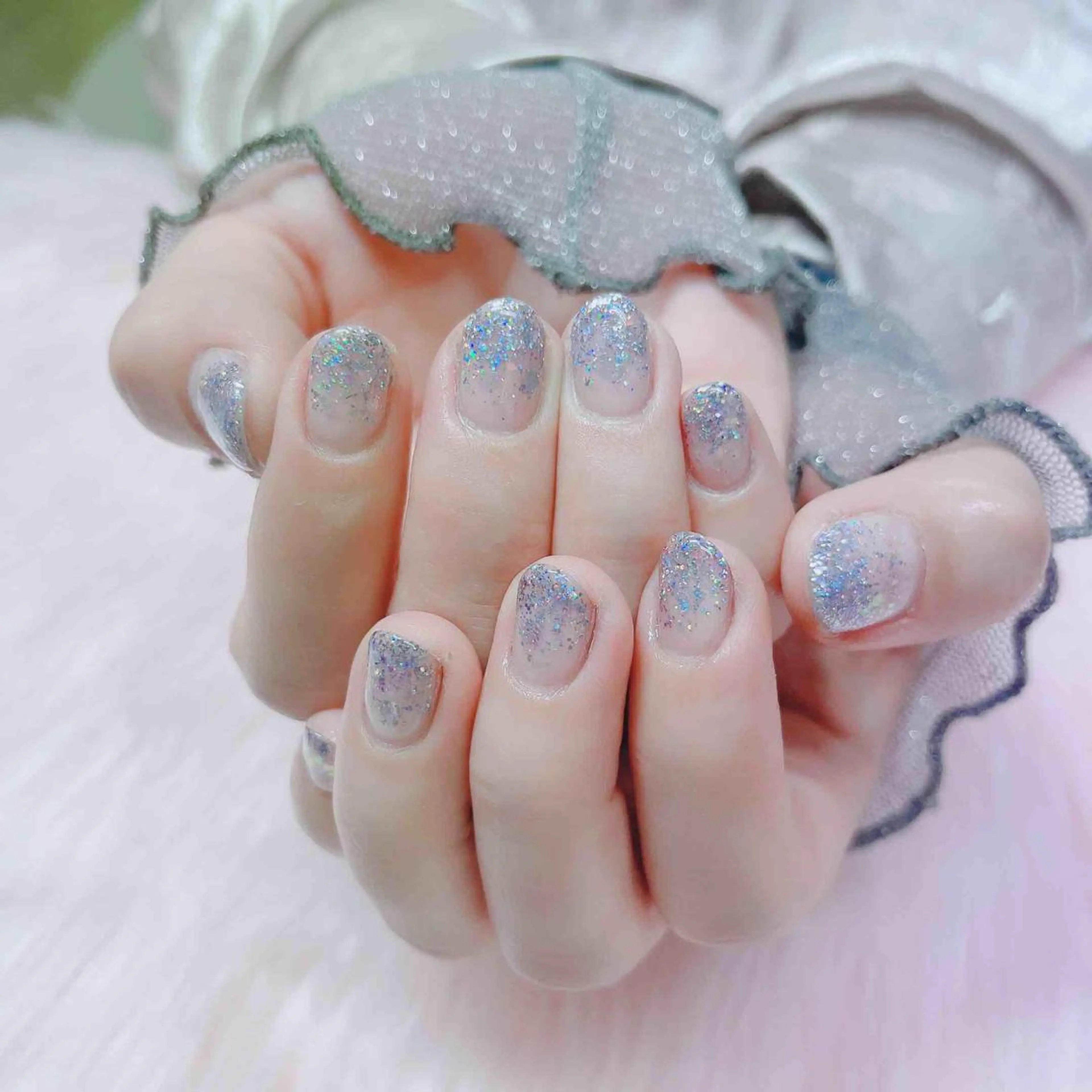 ネイル ハンドネイル MoonNail ユリ🌸のネイルデザイン