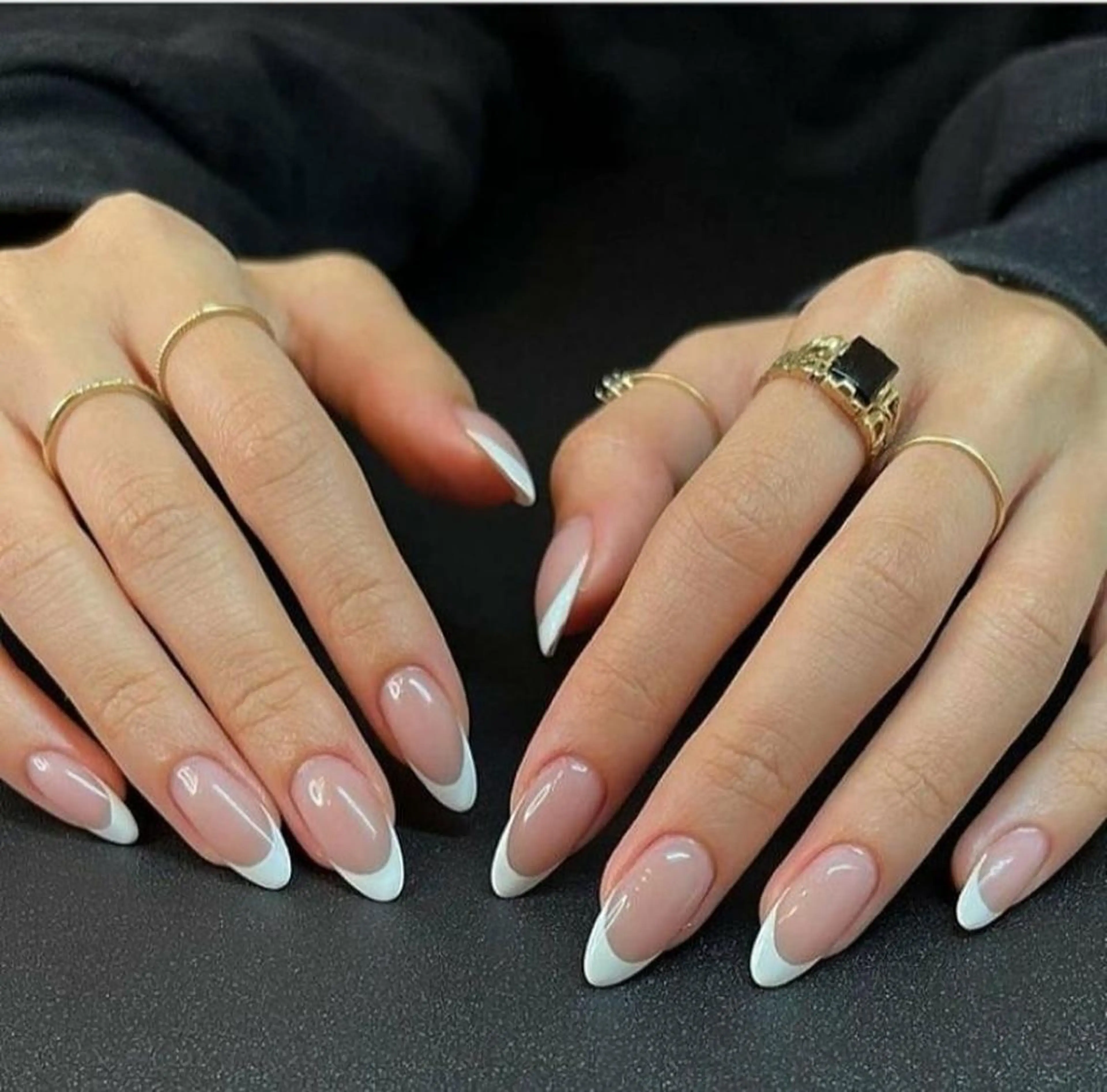 ネイル ボルドー チークネイル 長さ出し フレンチネイル ジェルネイル NaMi Belle Nailのネイルデザイン