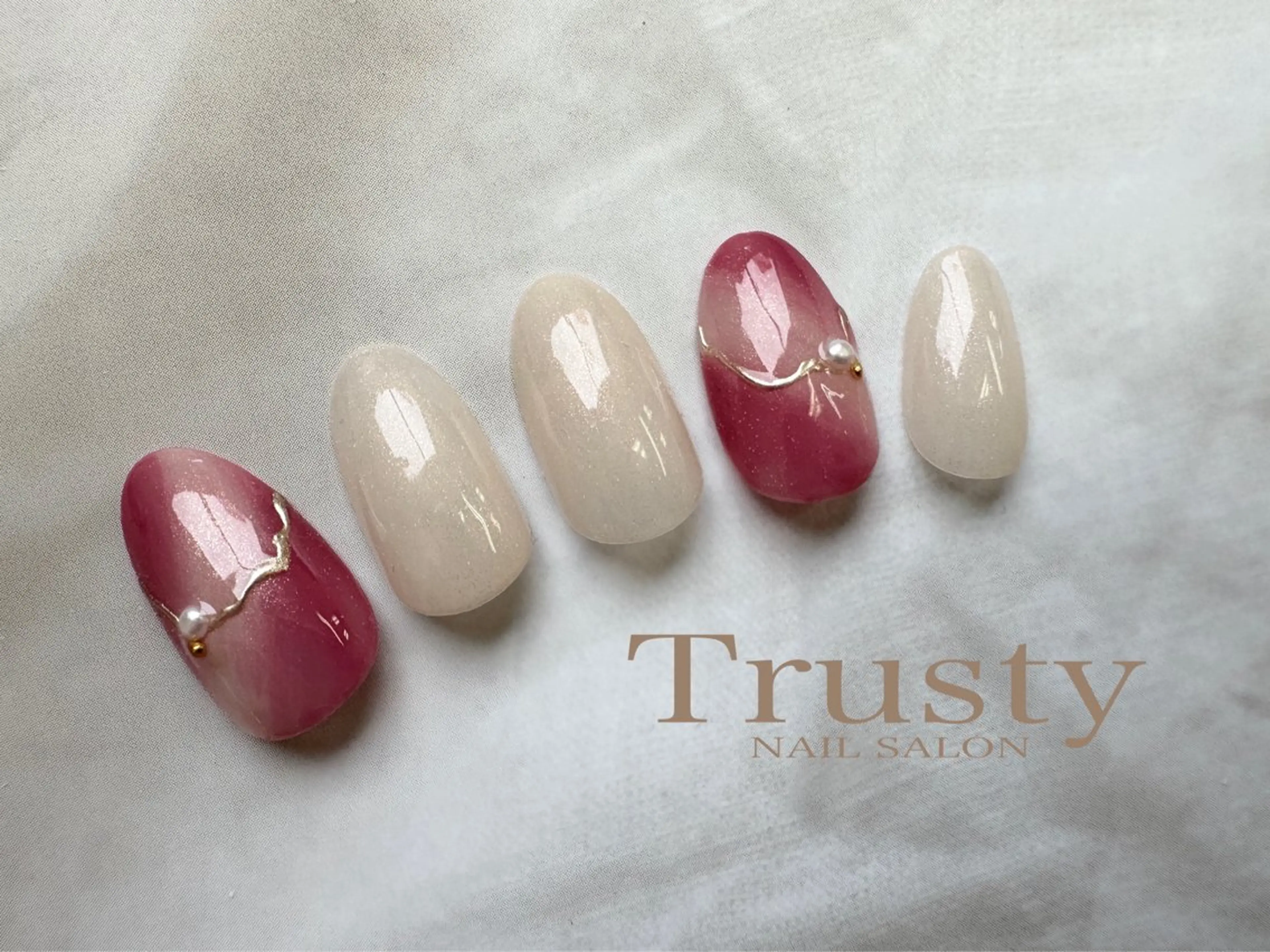 ネイル Trusty新小岩 杉山のネイルデザイン