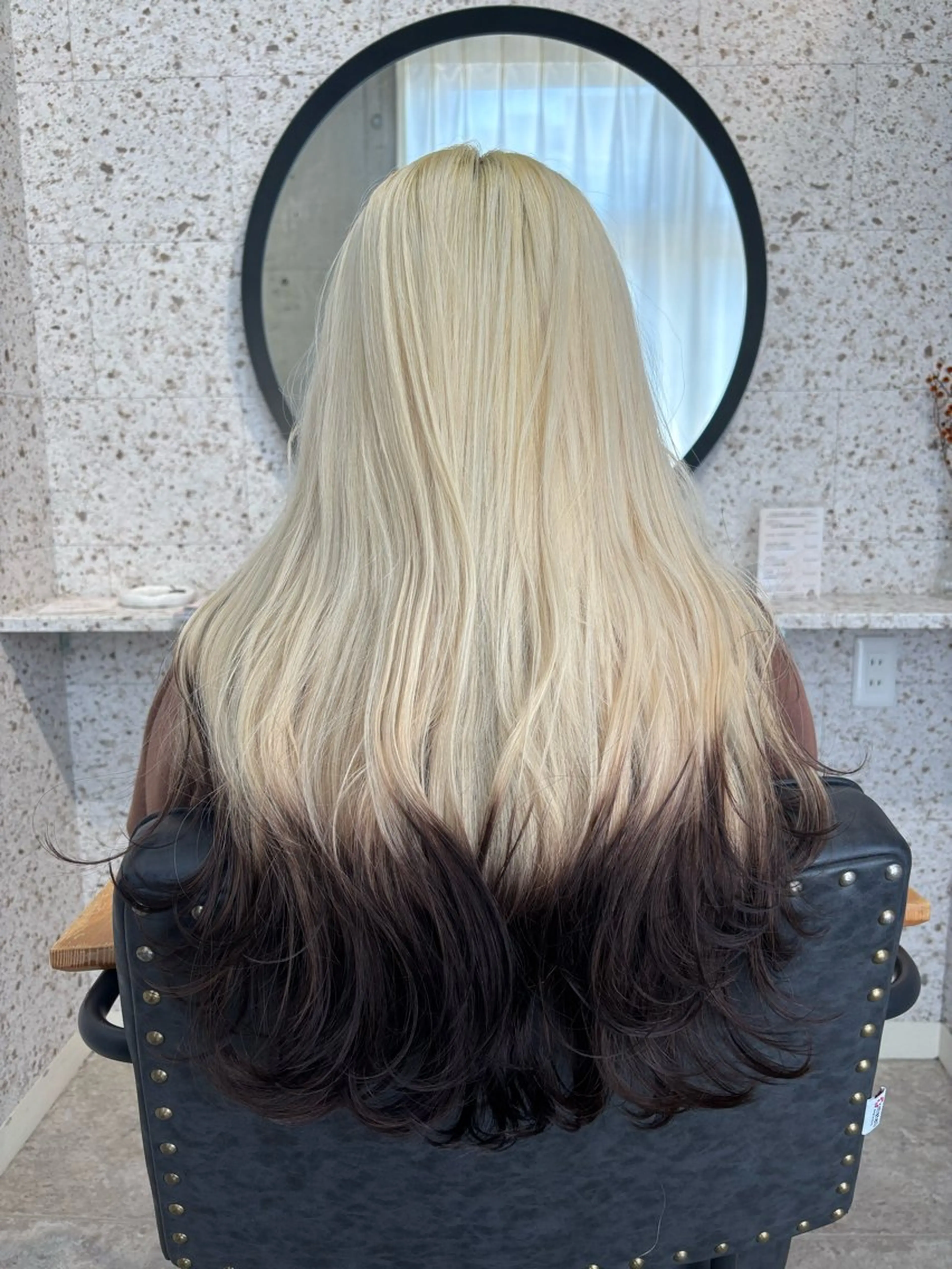 カット+ブリーチ+カラーの写真