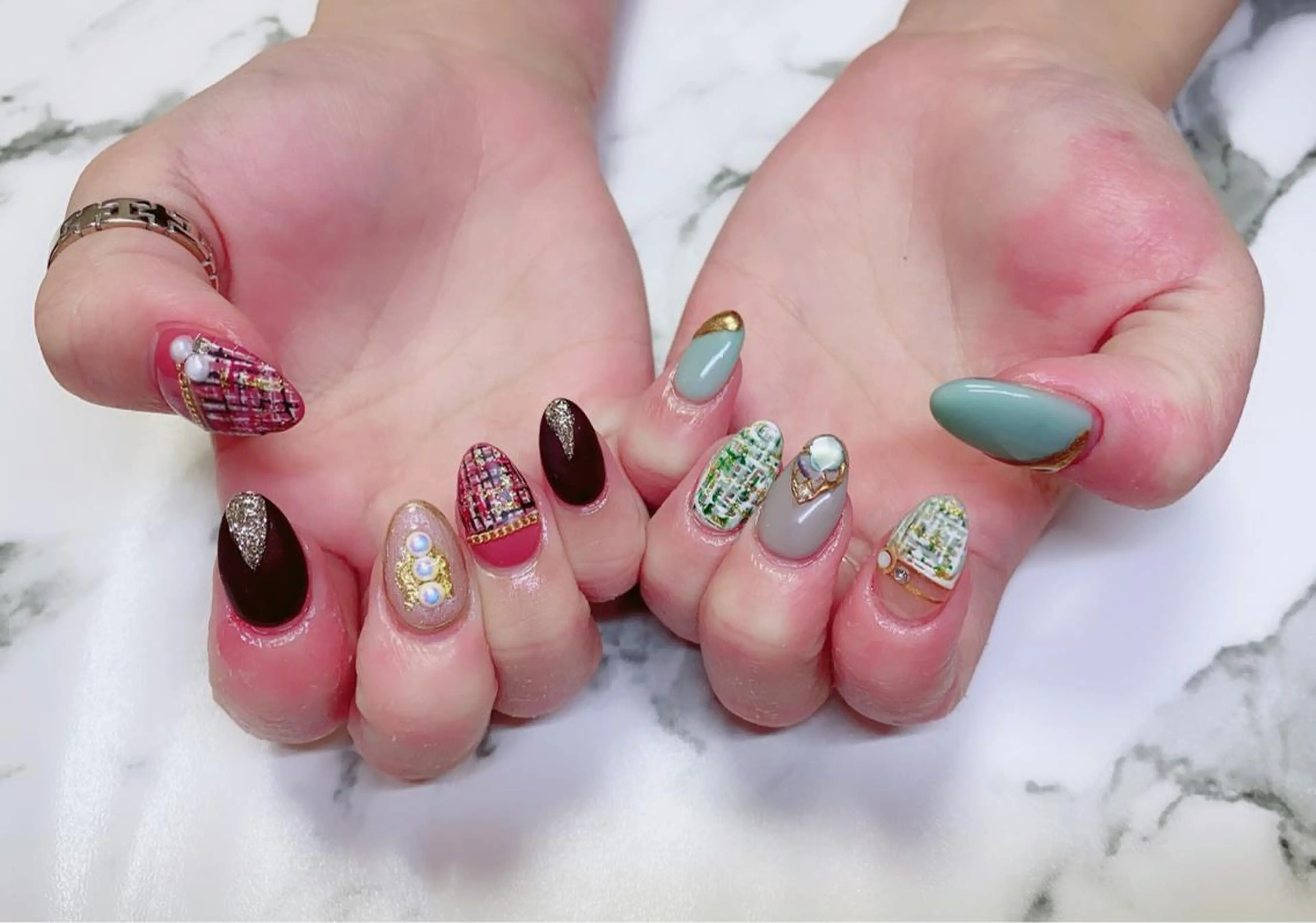 ロング カラー ネイル 長さ出し Q Free nailsのネイルデザイン