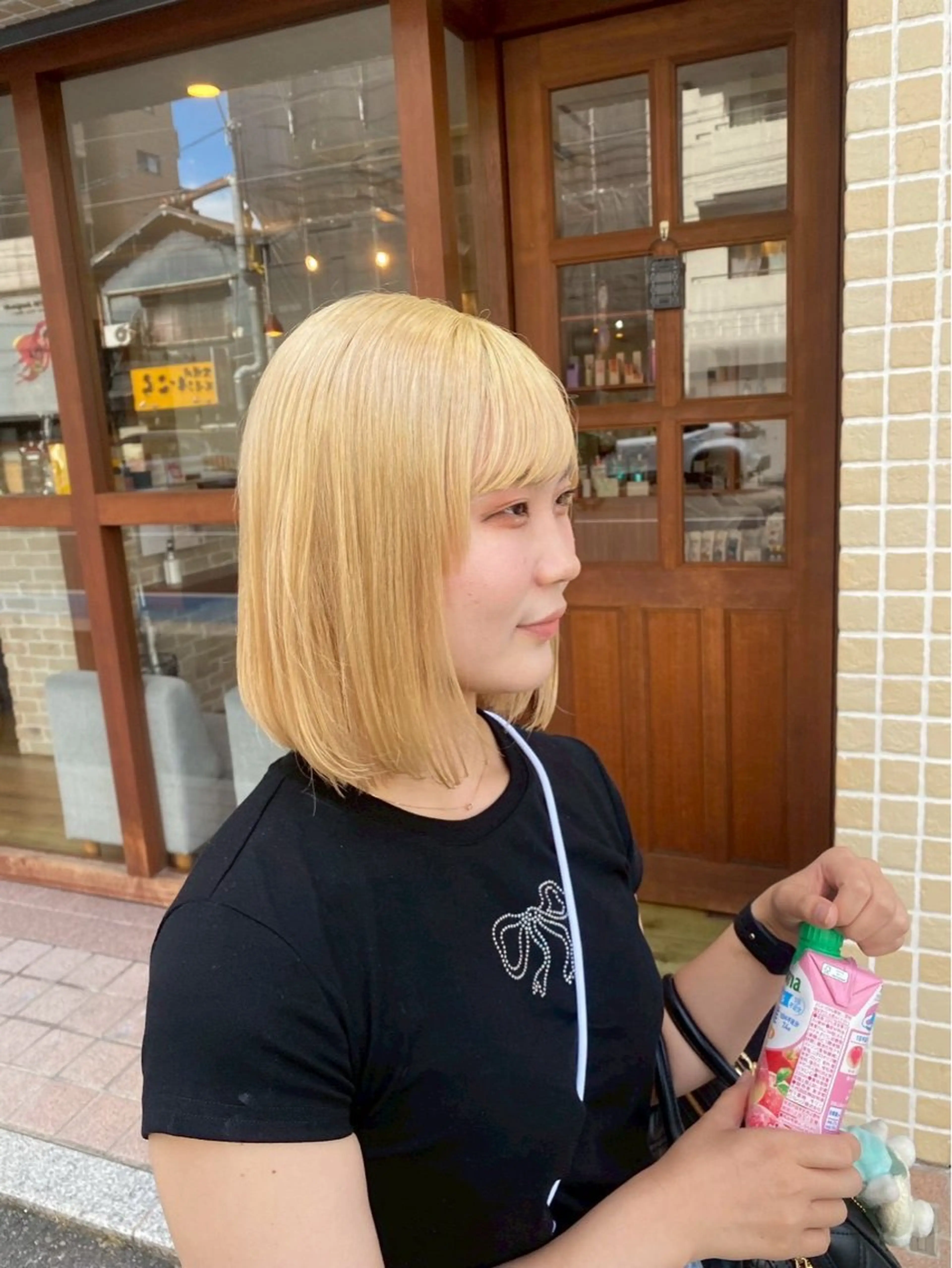 ミディアム 茶谷 沙穂のヘアスタイル