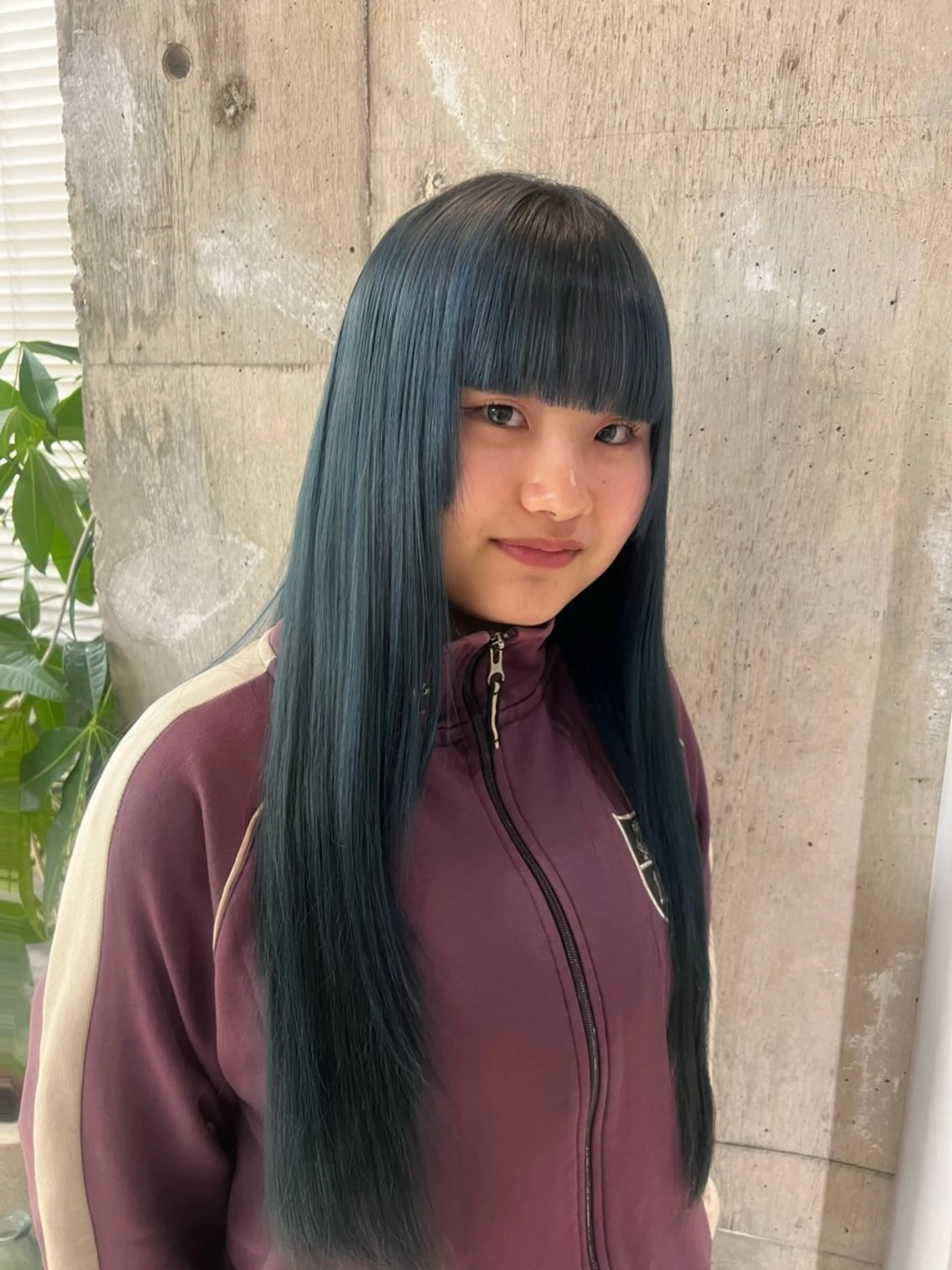 ロング piilo/ 岩花梨乃のヘアスタイル