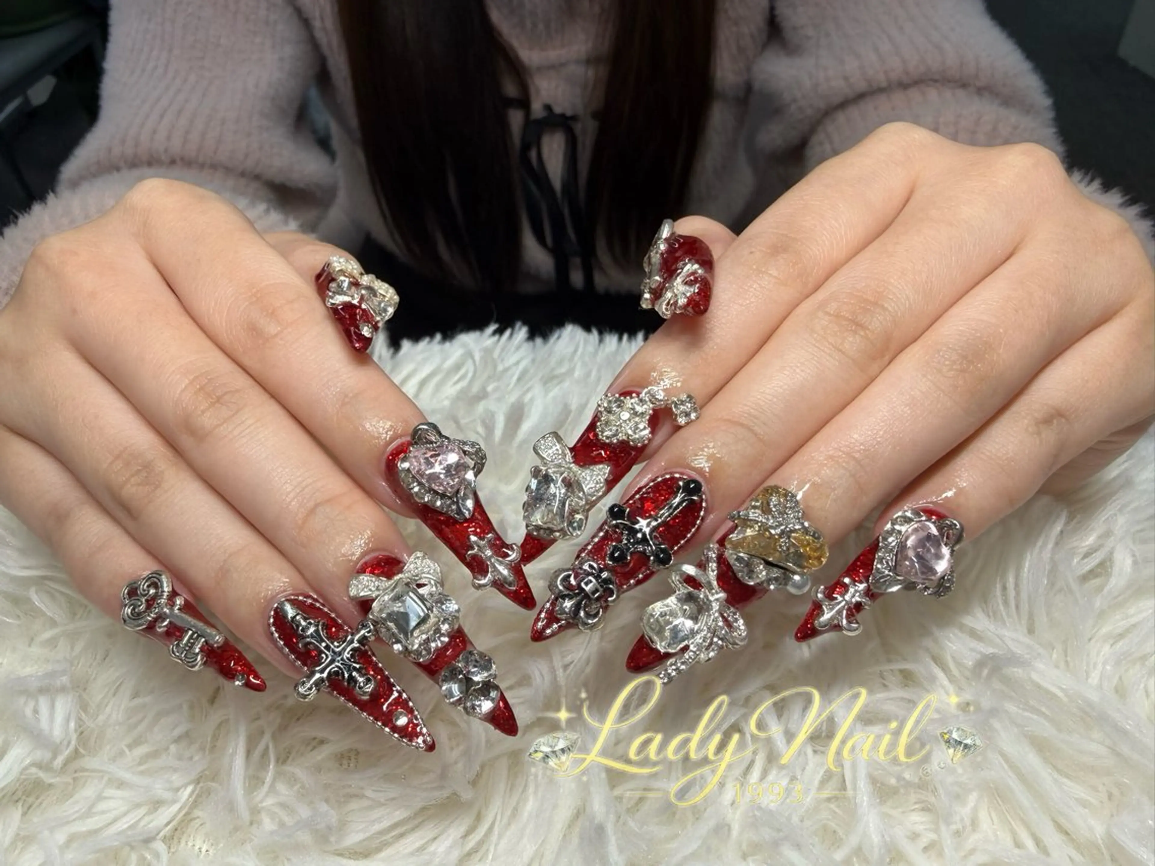 ネイル 持ち込み ハンドネイル タナカ フォンのネイルデザイン