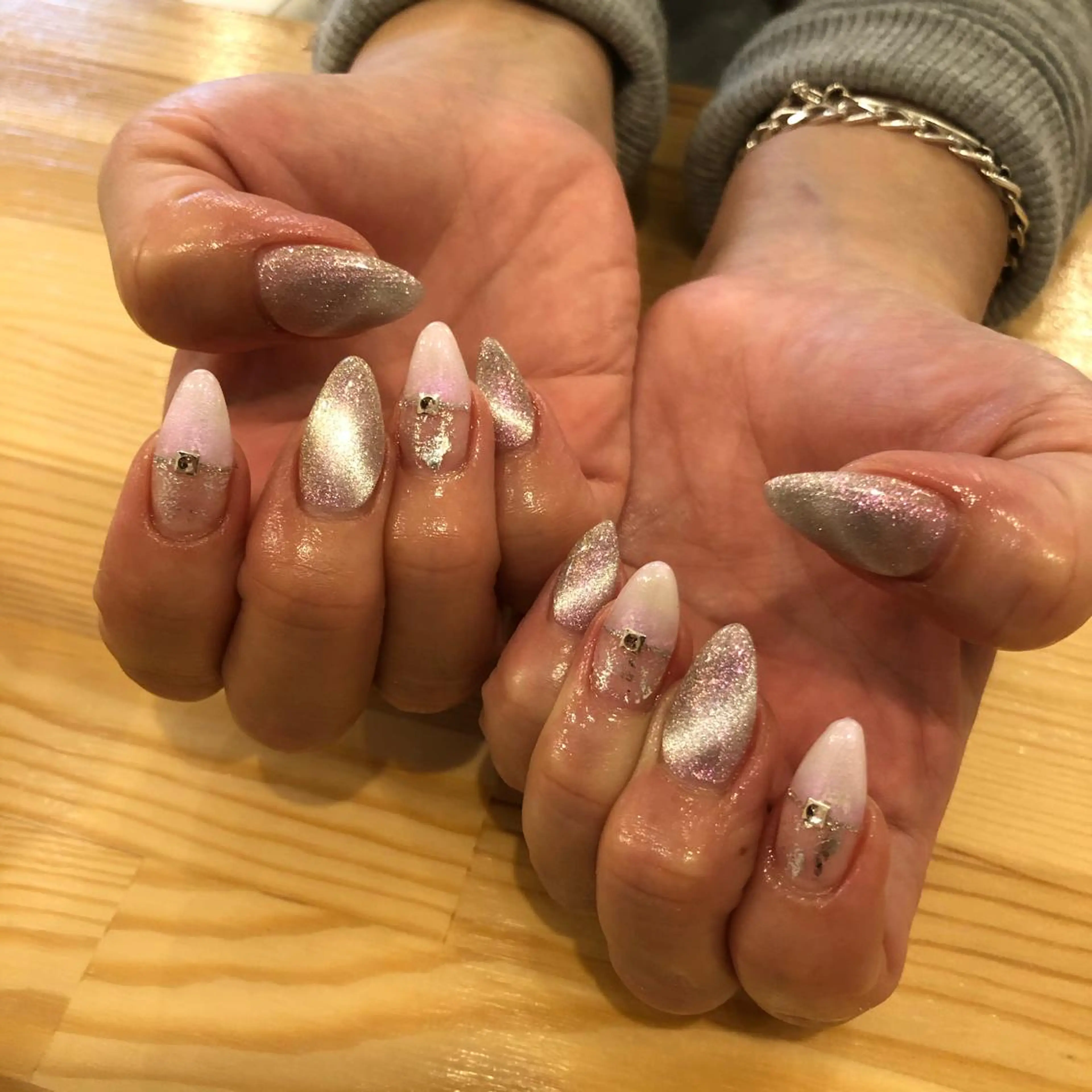 ネイル ハンドネイル NAIL Alaia 𓇼のネイルデザイン