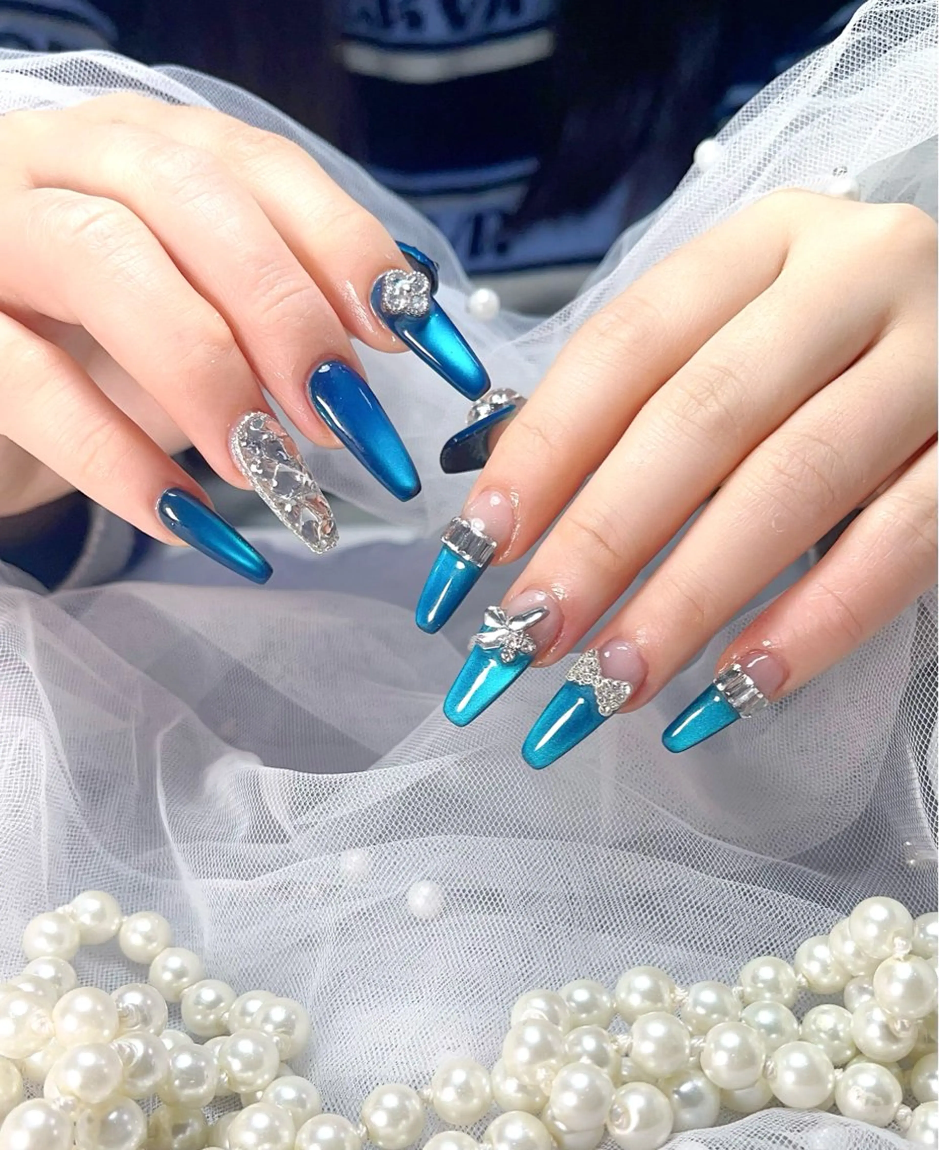 ネイル KiKO 🌻ひまわりサロンのネイルデザイン