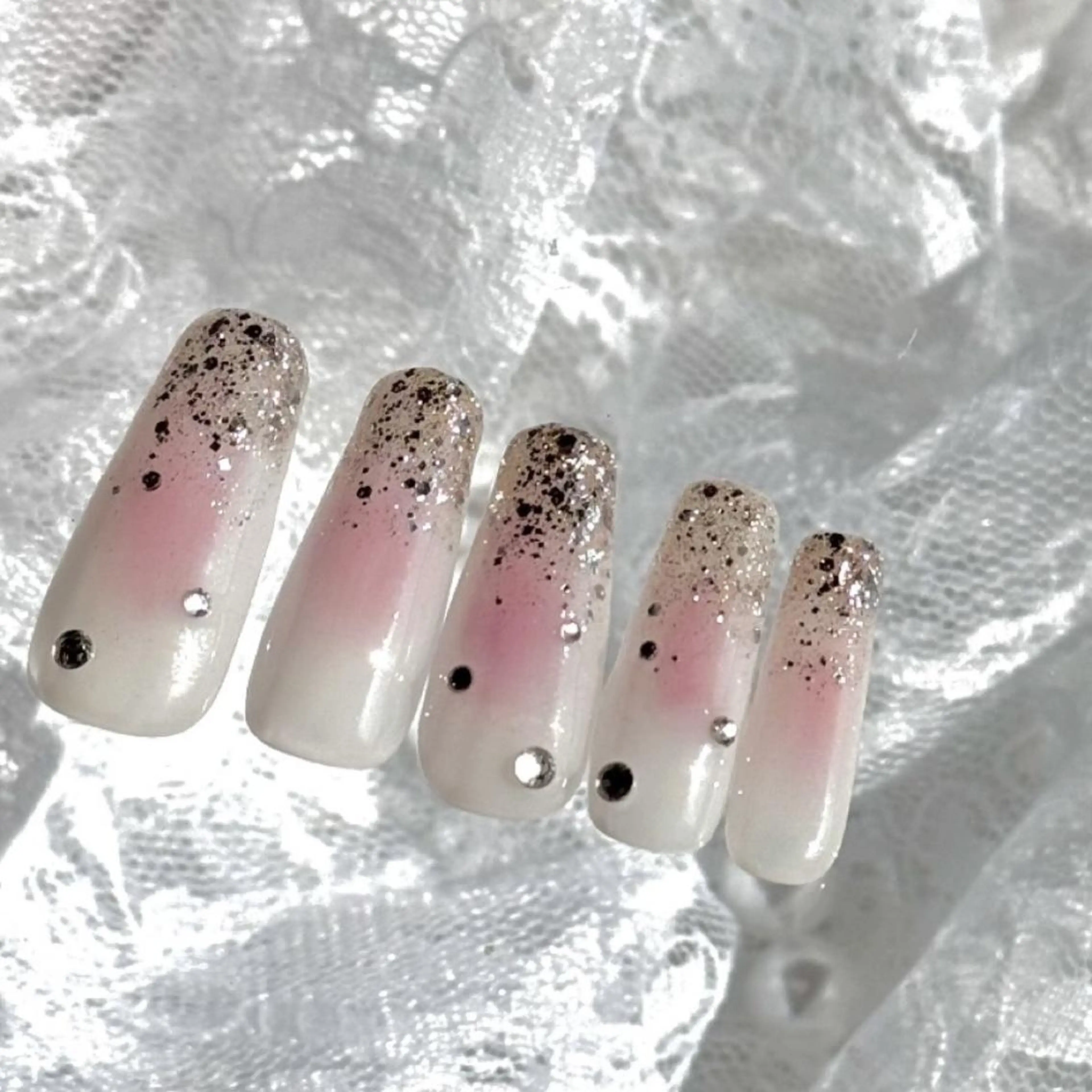 ネイル ワンホンネイル ハンドネイル Aki 💖ゆちたの部屋のネイルデザイン