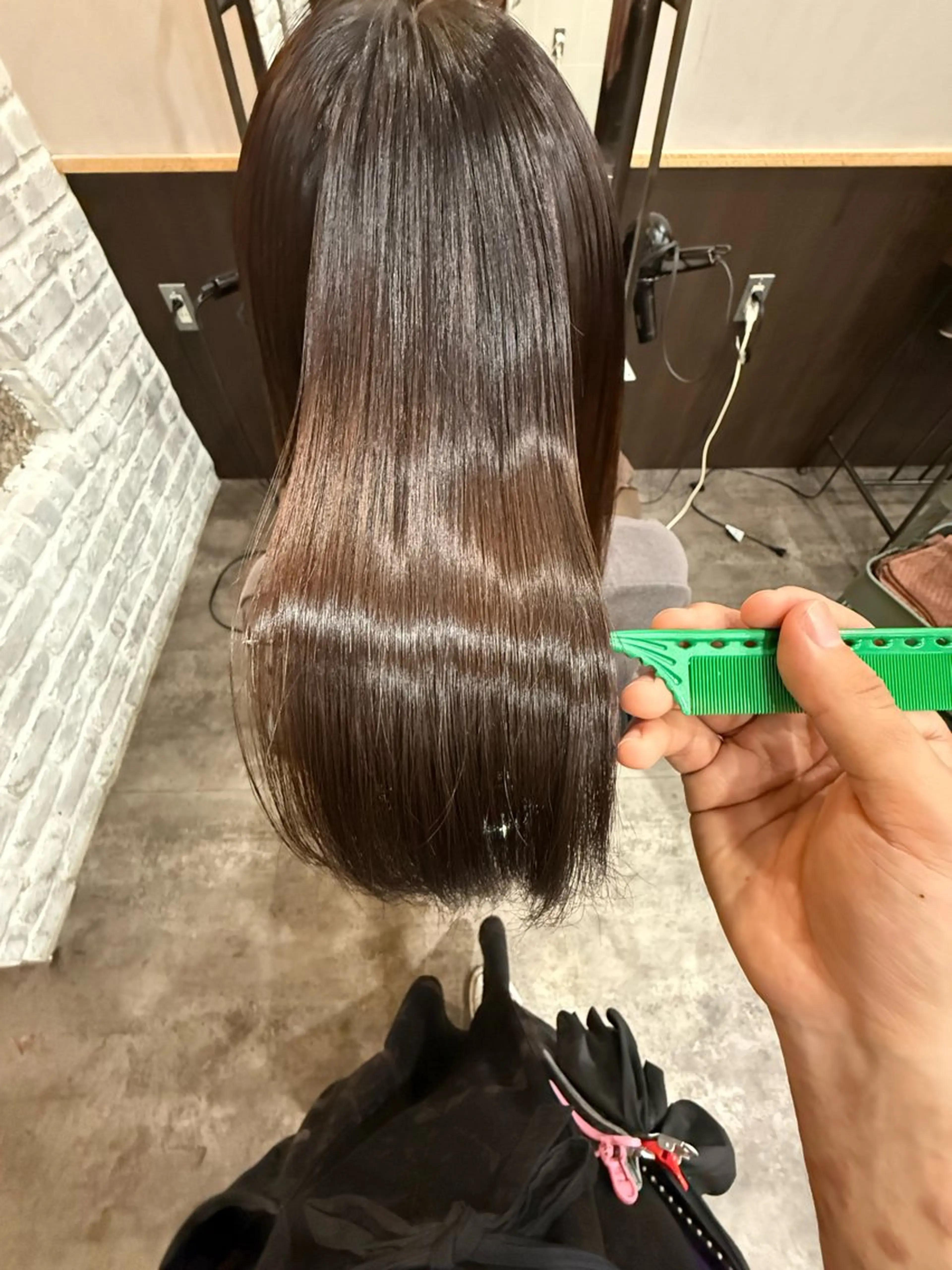 ロング 縮毛矯正 トリートメント 艶カラー✨️派手髪 🦄renのヘアスタイル