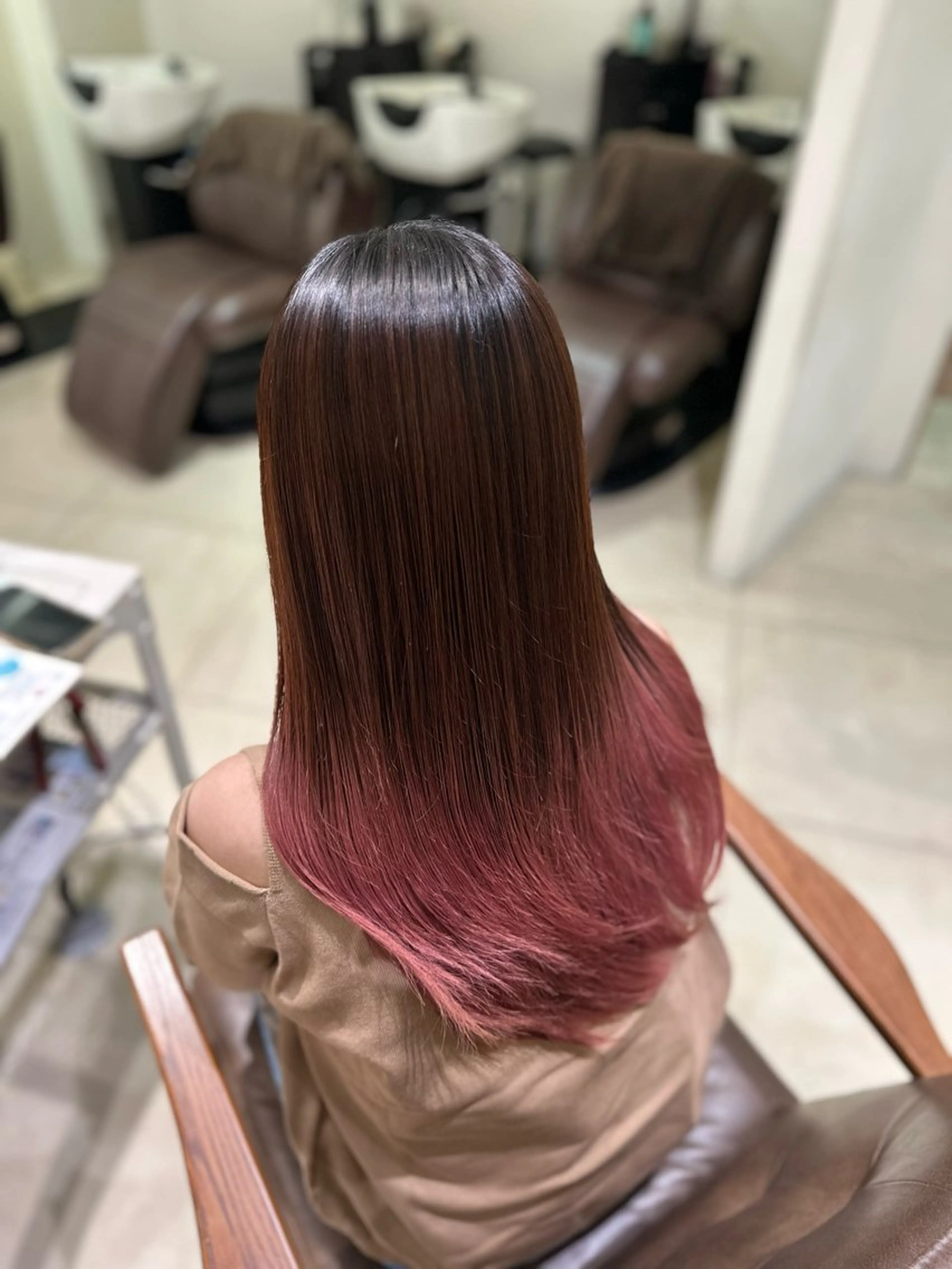 セミロング ヘアカラー トリートメント ブリーチなしWカラー /Hitomi☻のヘアスタイル