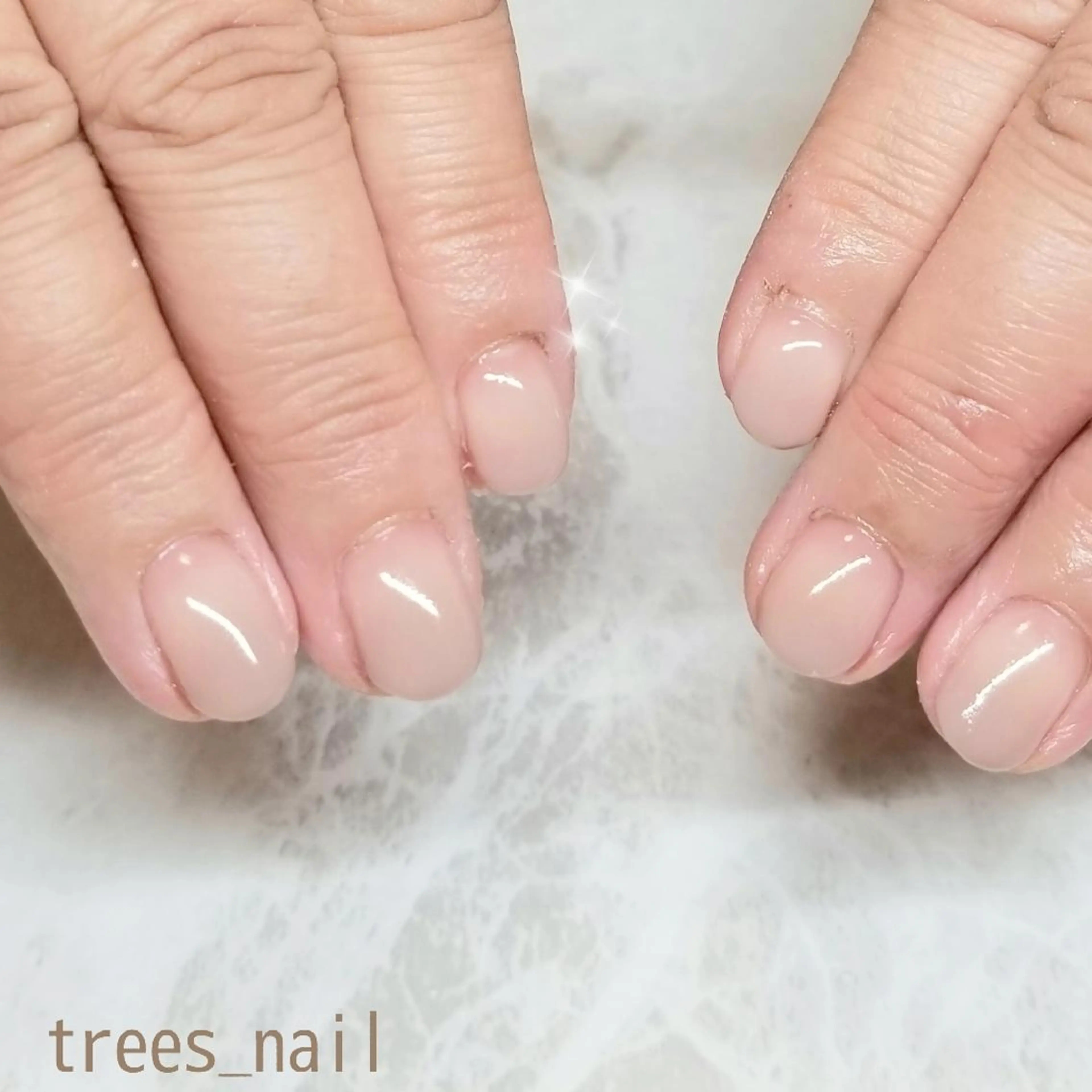 ネイル オフィスネイル ワンカラーネイル ピンク シンプルネイル trees_ nailのネイルデザイン