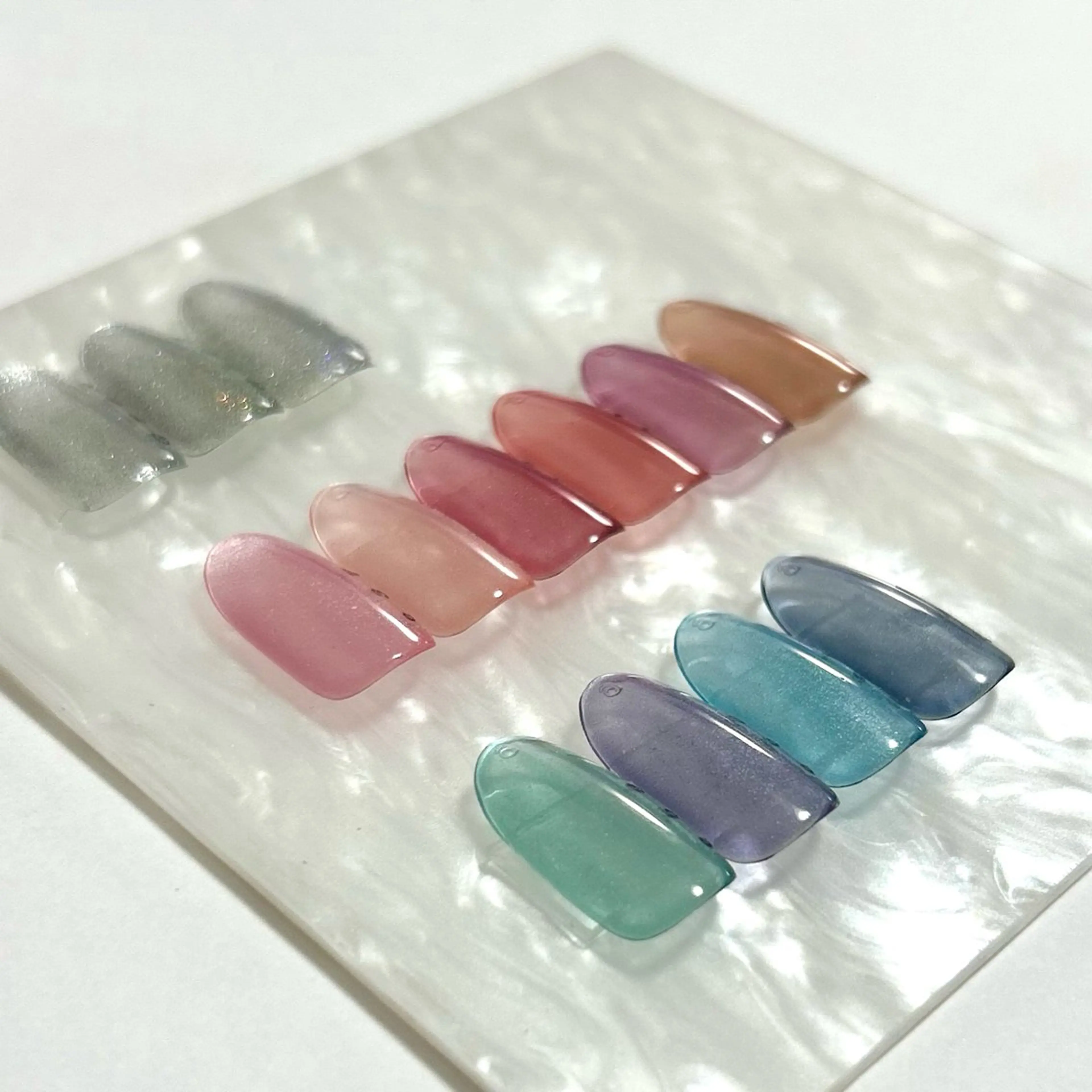 ネイル マグネットネイル ハンドネイル なが さきのネイルデザイン