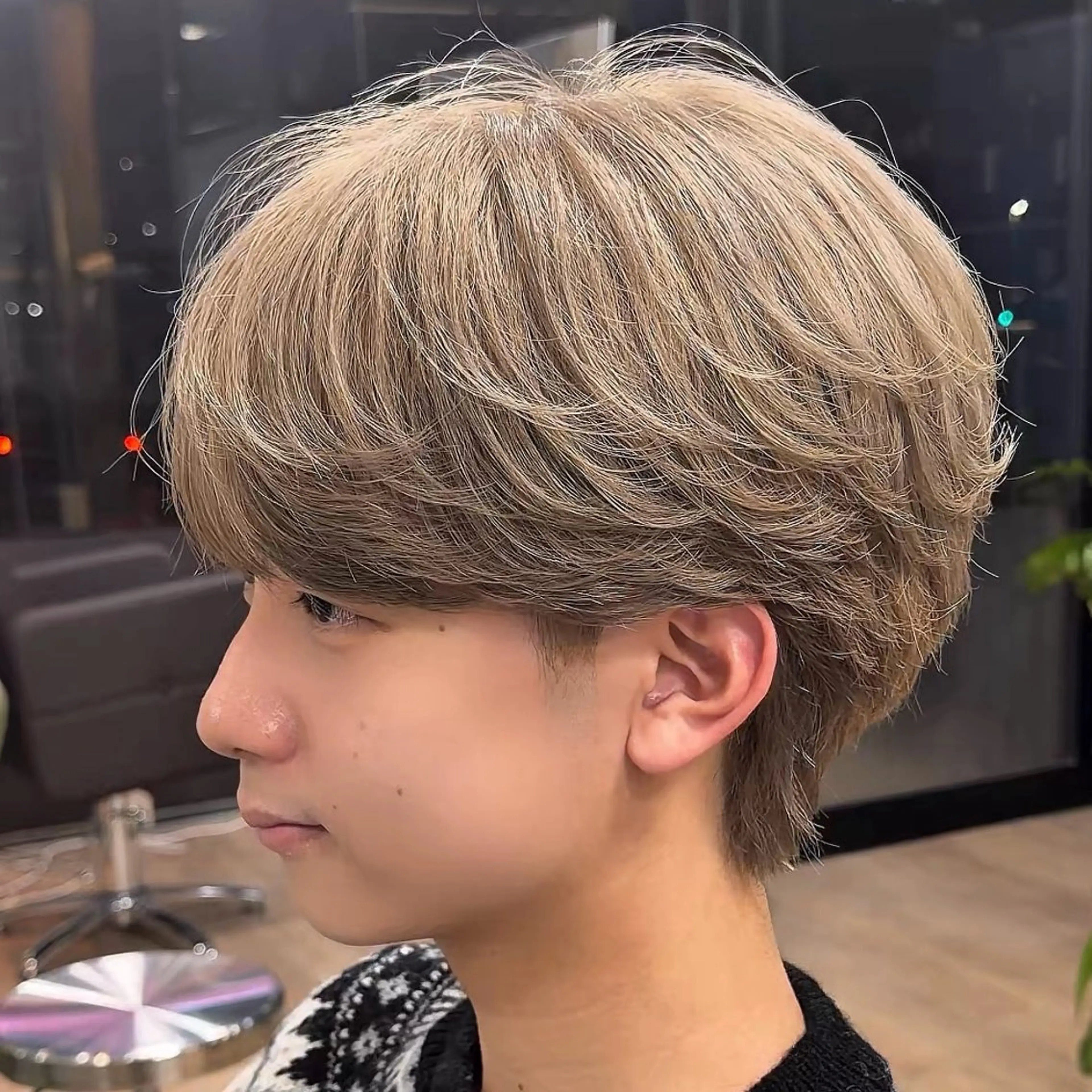 【卒業したんだろ❗️染めちゃえよ❗️】カット✖️ダブルカラー🔥ミルクティー/ベージュ/グレー/デザインカラーの写真