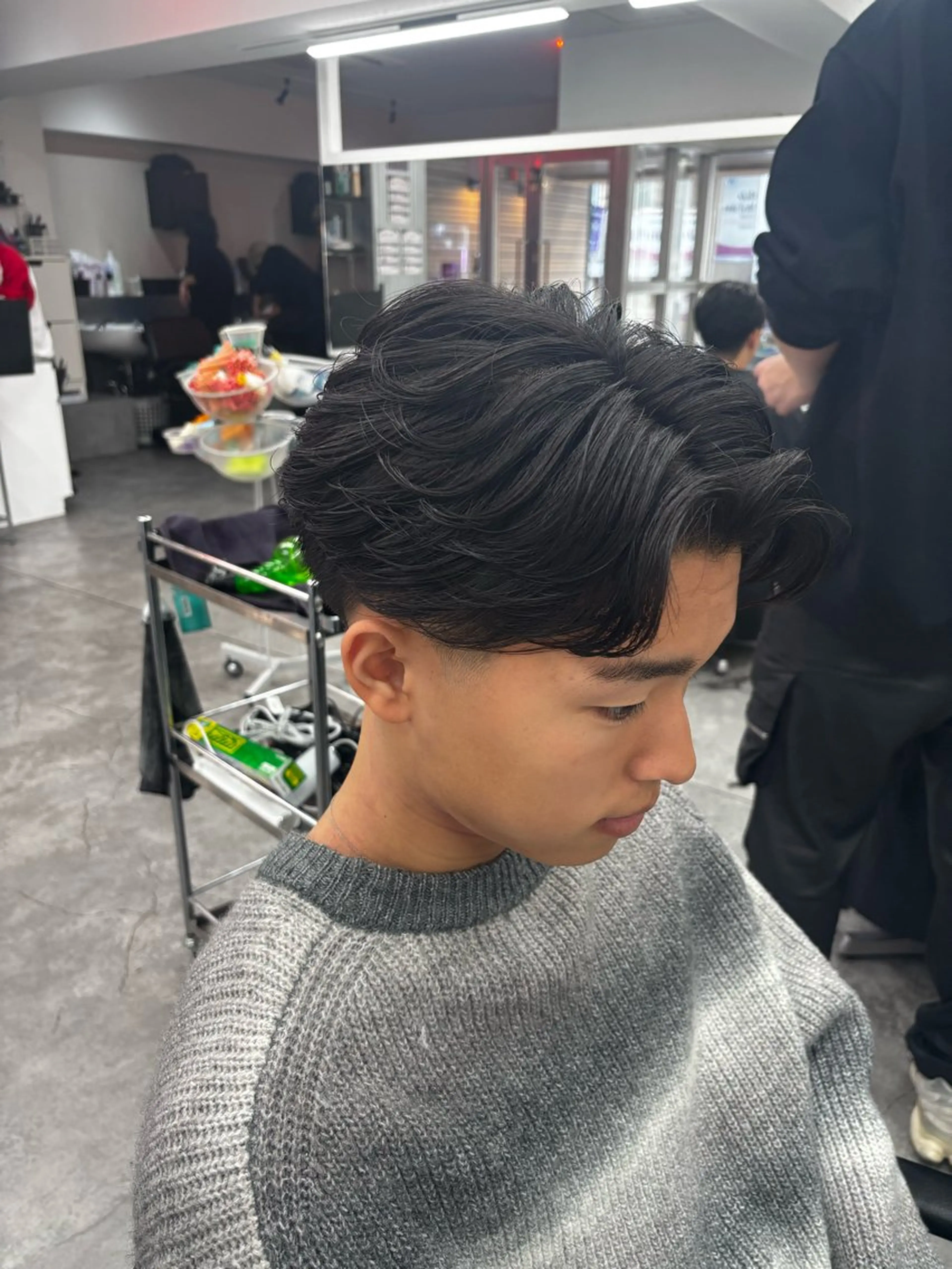 パーマ メンズ カット パーマ メンズ特化✨️ 韓国風パーマ🔥一八のヘアスタイル