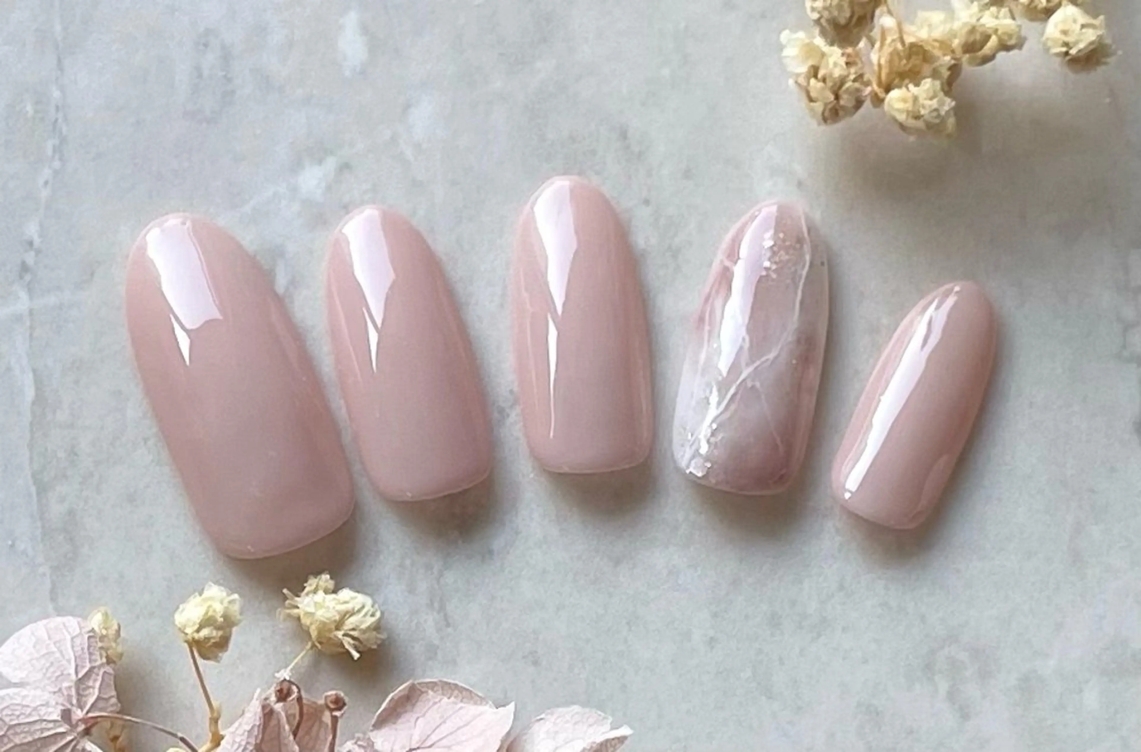 ネイル 🐾佐藤 りえ🐾のネイルデザイン