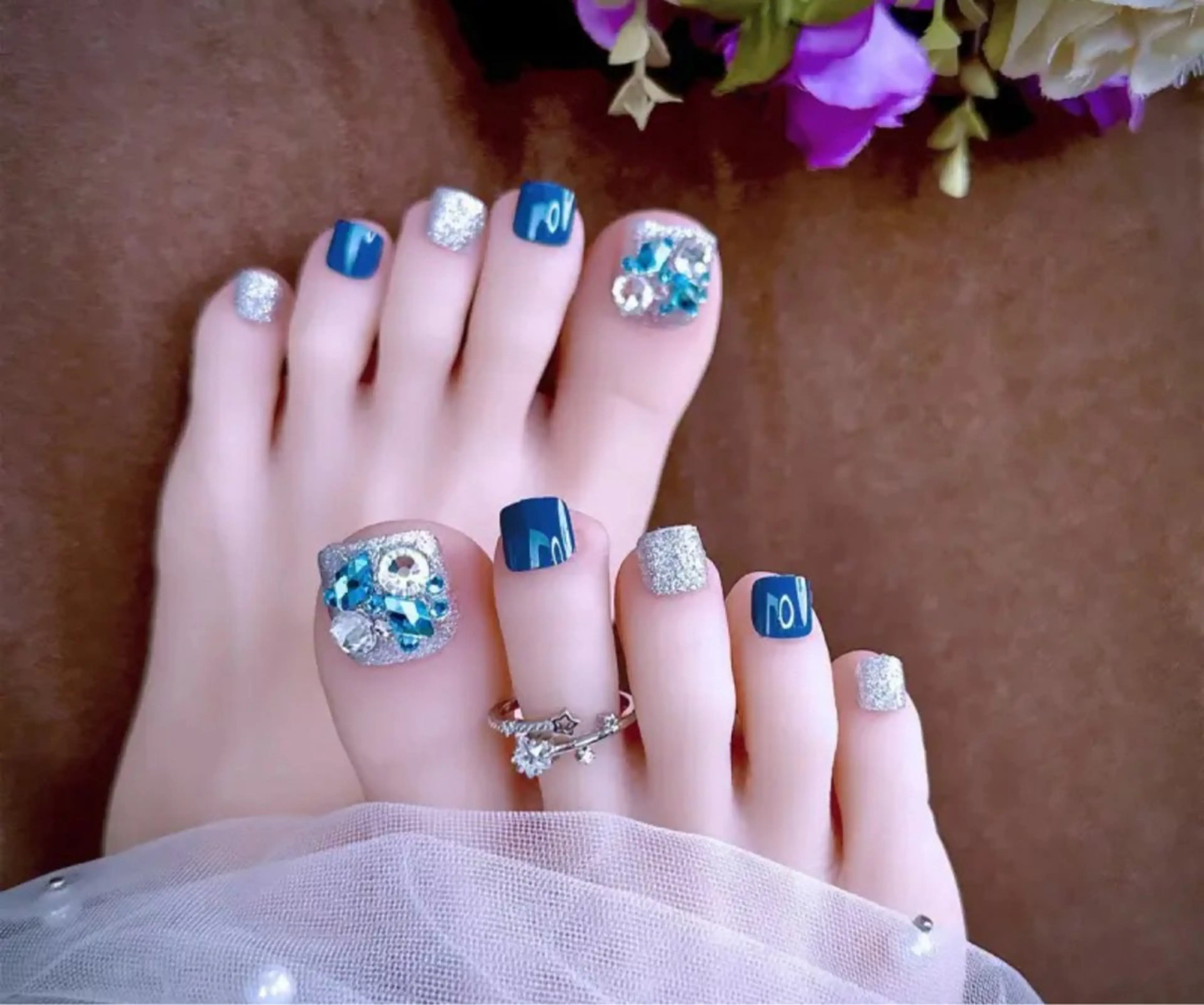 ネイル フットネイル 長さだし専門店 ROKANAILのネイルデザイン