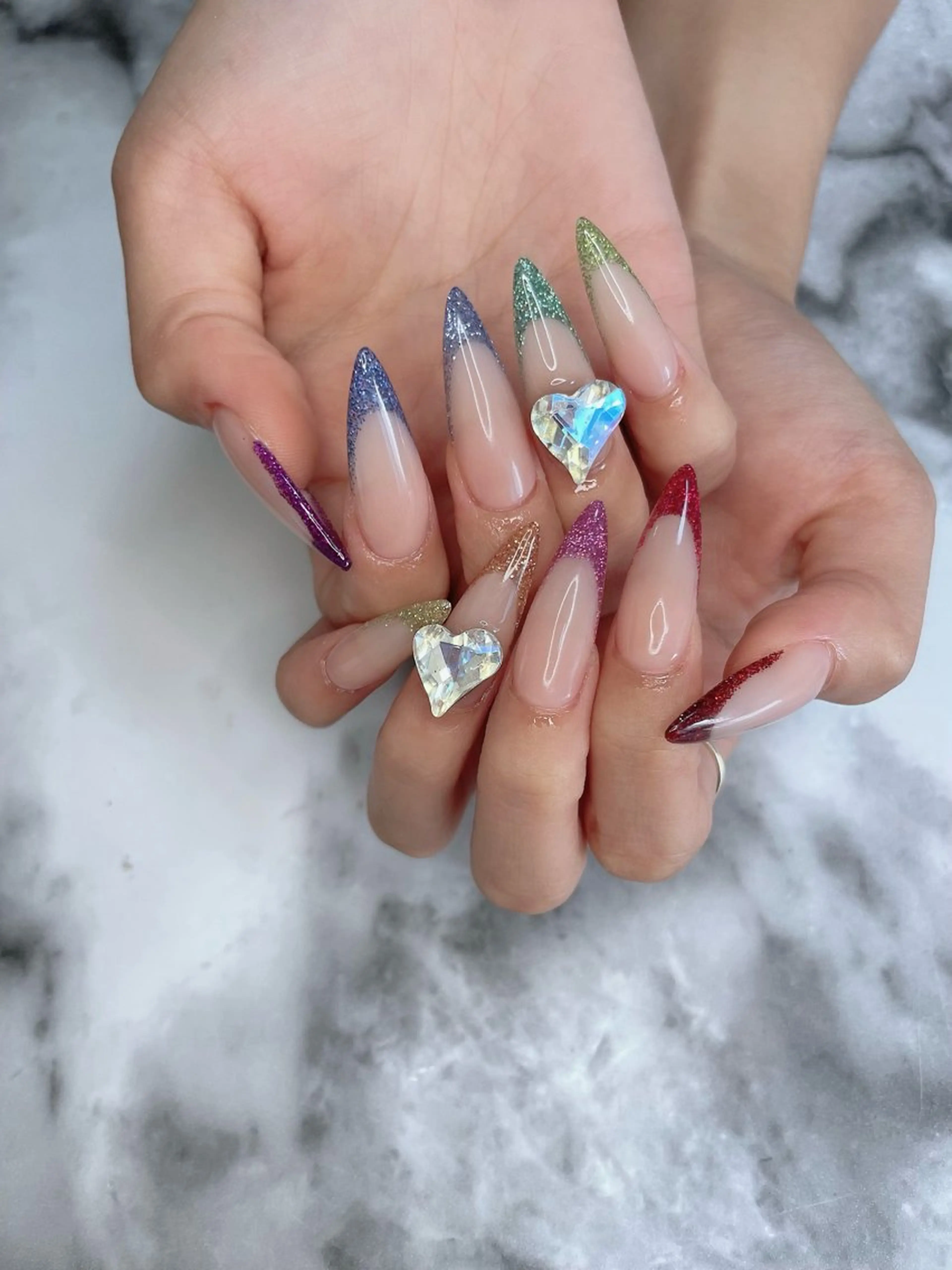 ネイル ハート ハンドネイル Kayo 💅のネイルデザイン