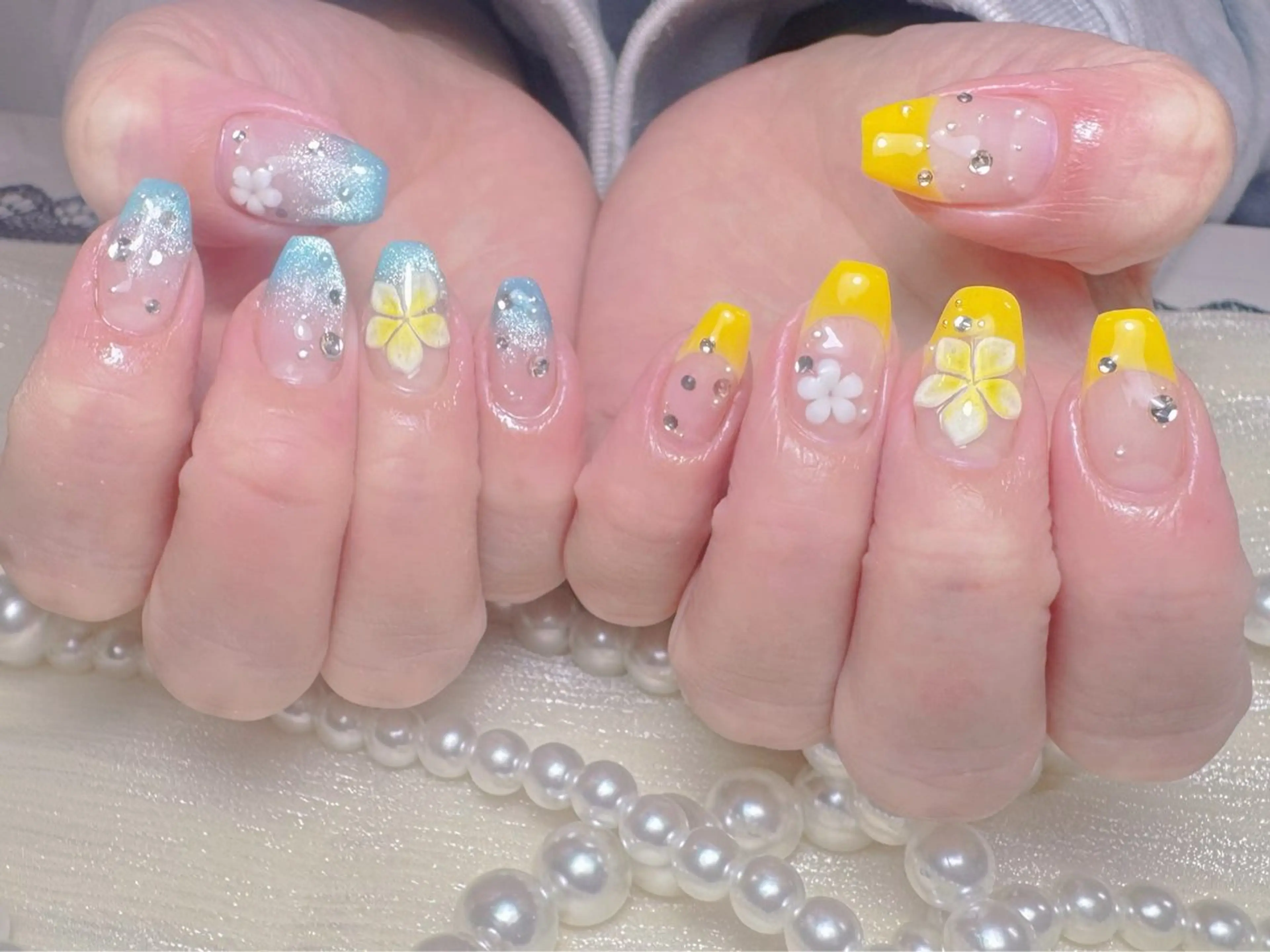 ネイル マジック ミラーのネイルデザイン