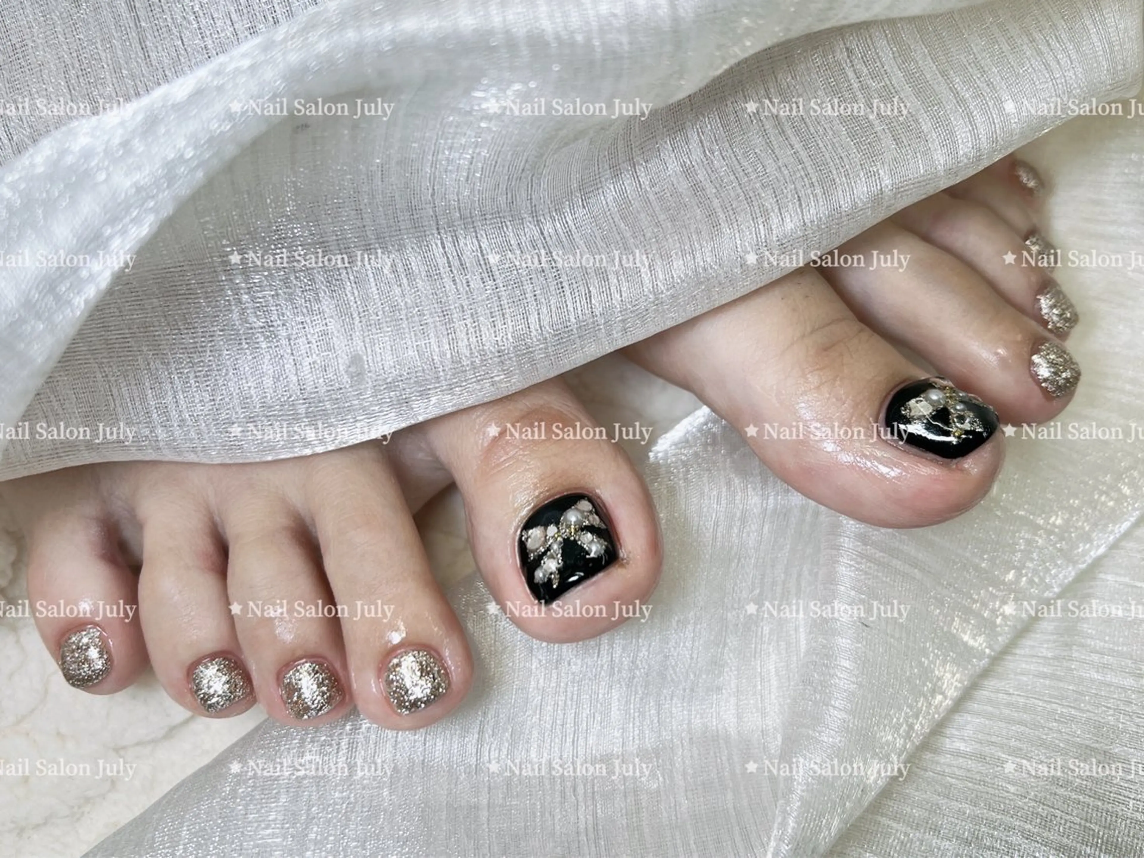 ネイル アートネイル オーロラネイル ジェルネイル ガーリー キラキラネイル July モモのネイルデザイン