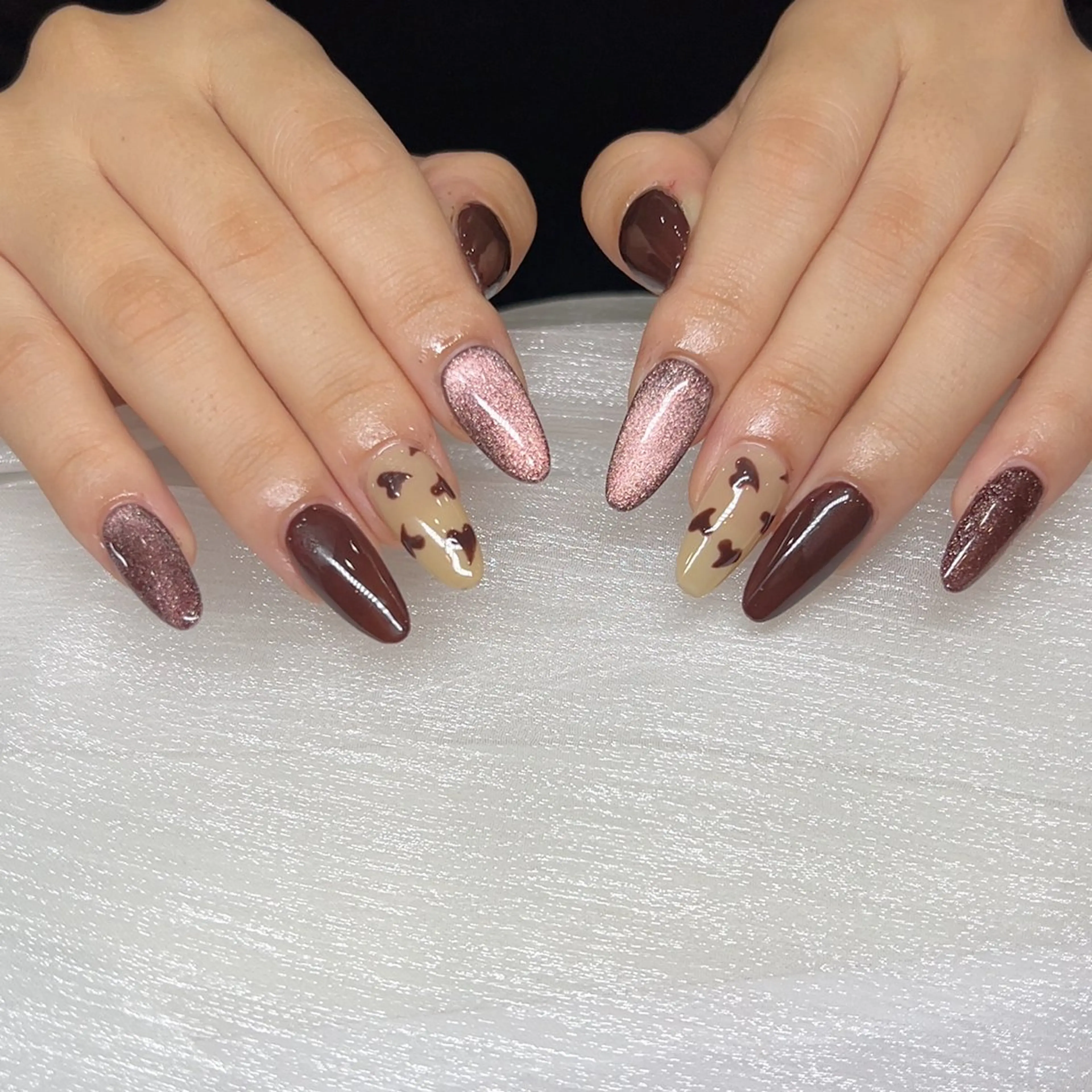 ネイル MQueen ネイルサロンマルのネイルデザイン