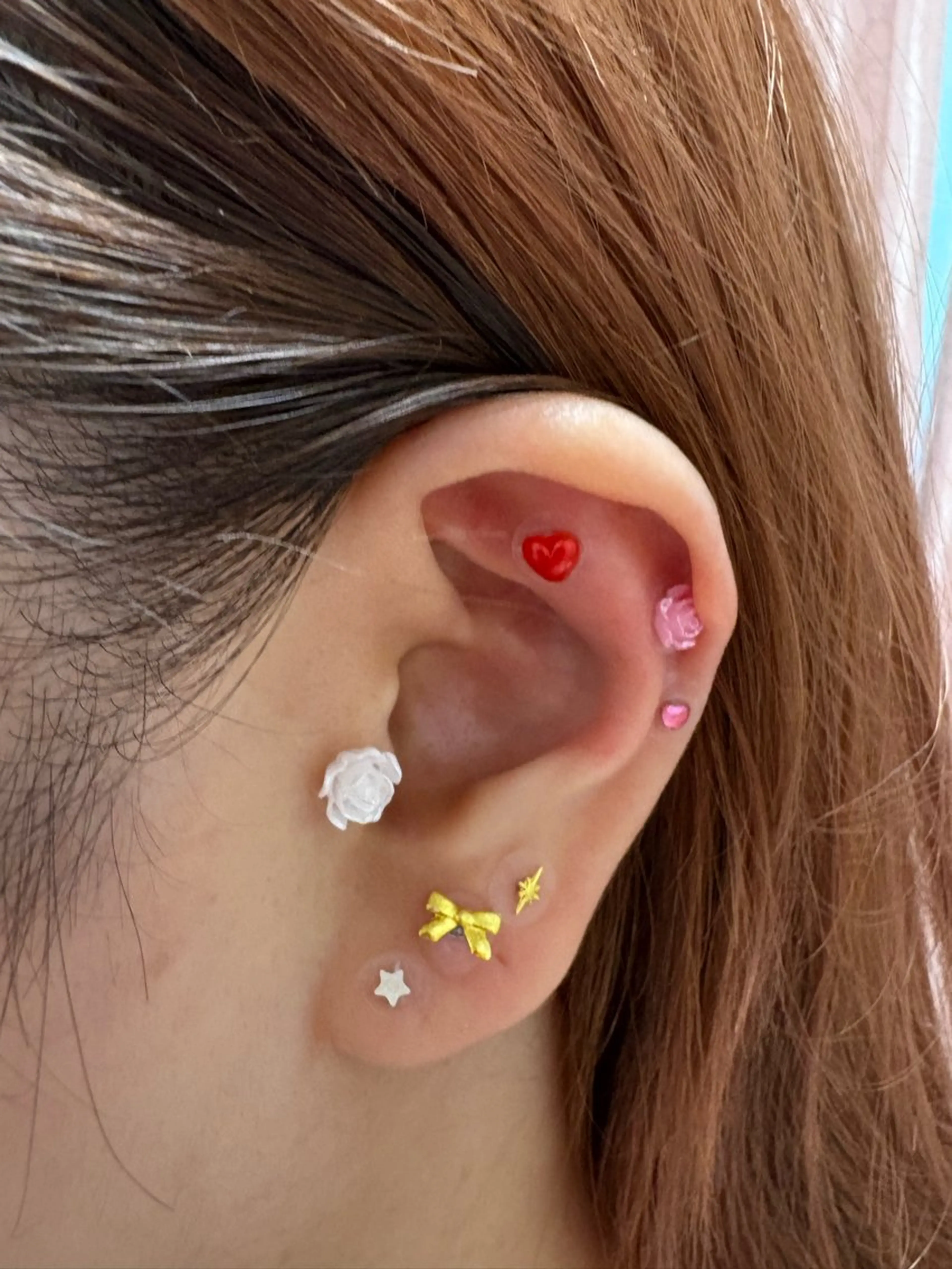 耳ツボジュエリー＆ よもぎ蒸しＲのエステ・リラクイメージ