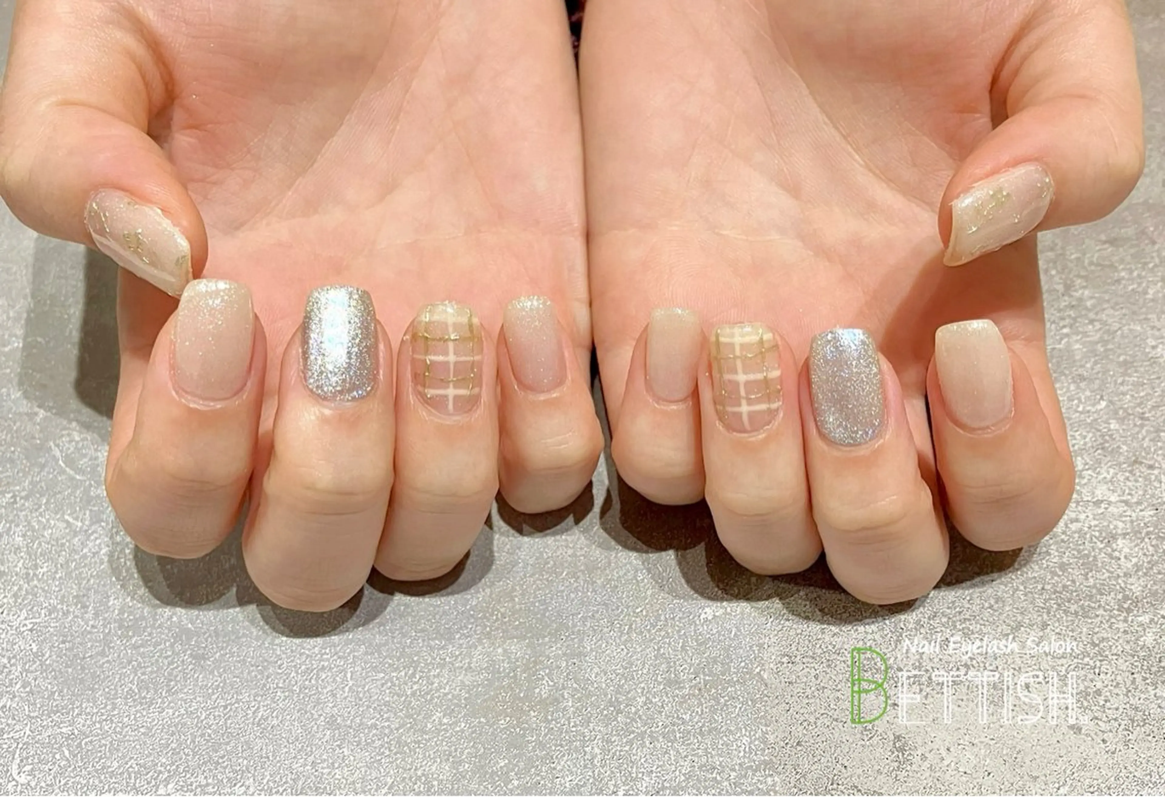 ネイル ホワイト BETTISH. KUMIKO☺︎︎のネイルデザイン