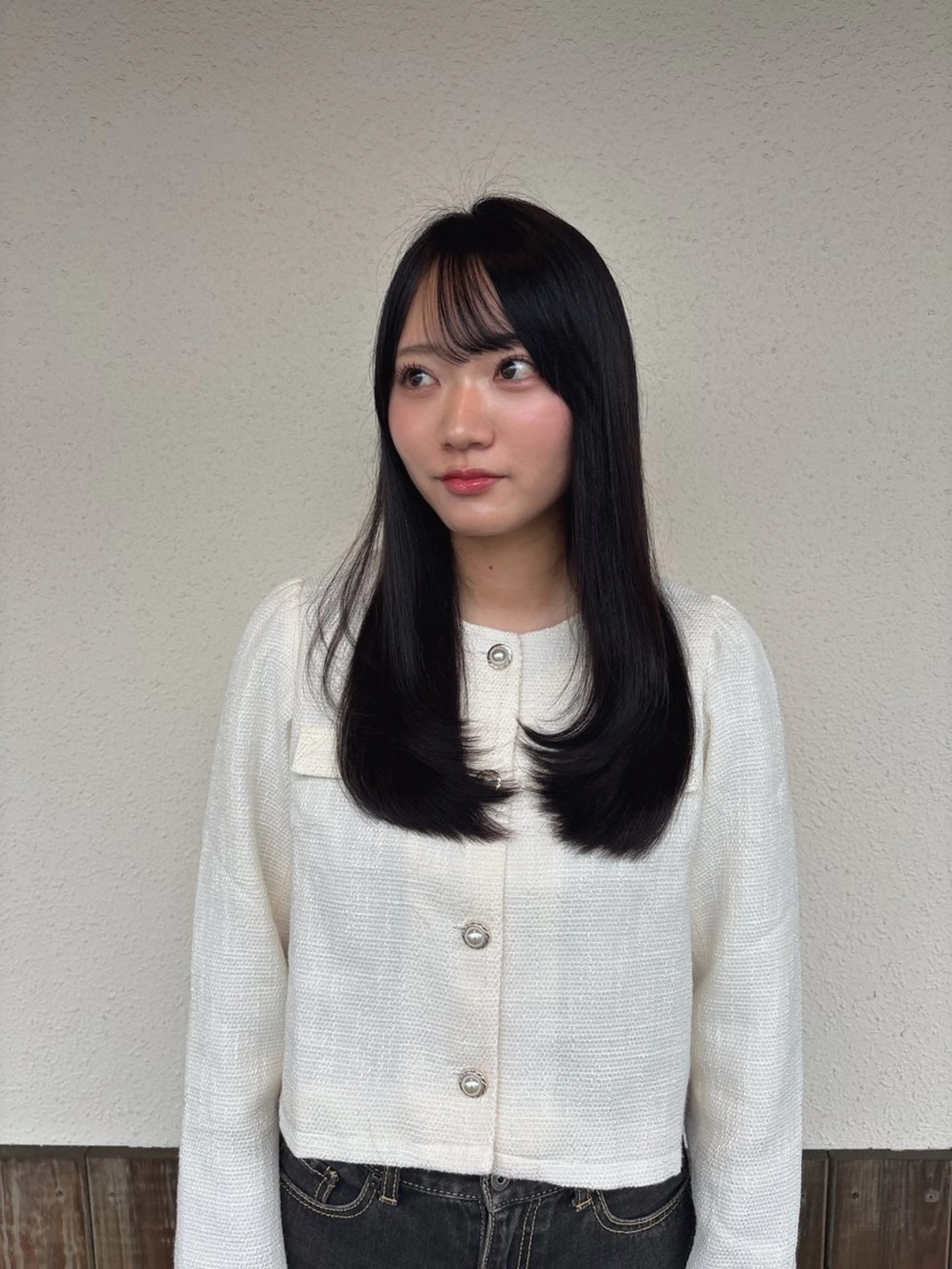 ロング カラー ブラウンカラー ダークブラウン FaMe所属・森本 麻比のヘアスタイル