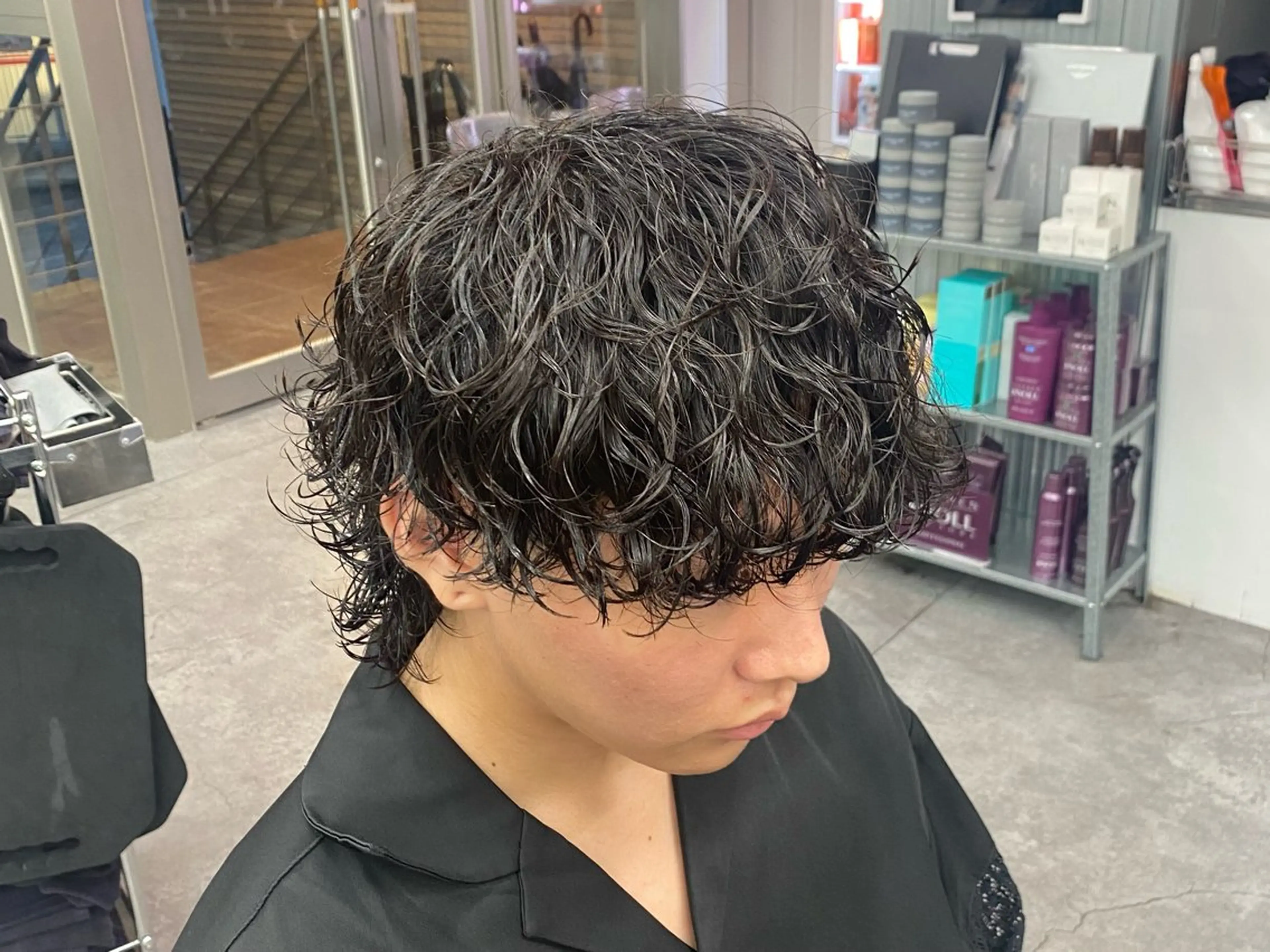 ミディアム パーマ メンズ カット パーマ トリートメント 🔥漢髪特化メンズ マネージャーYUKIのヘアスタイル