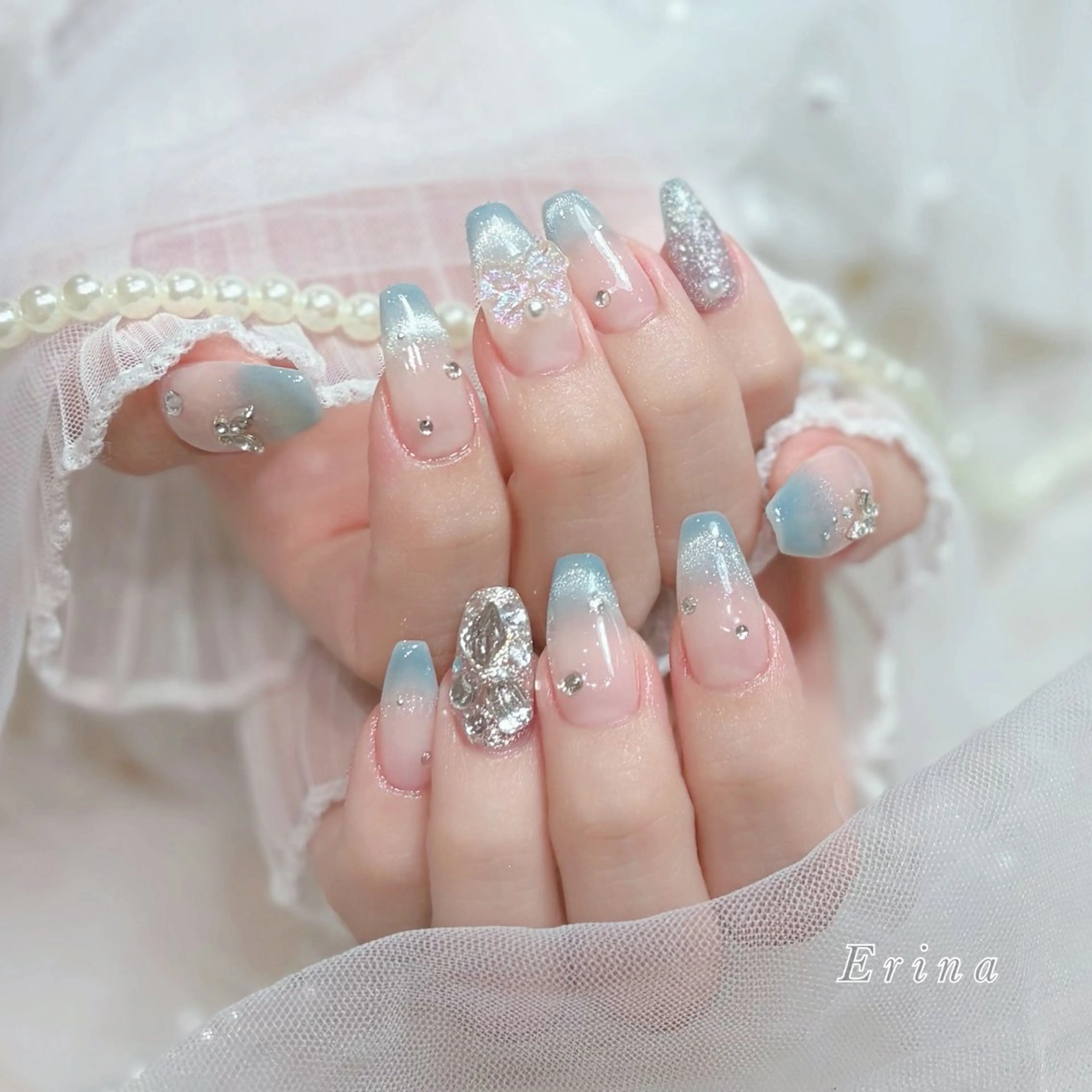 ネイル Erina🐱 フィルイン💅パラのネイルデザイン