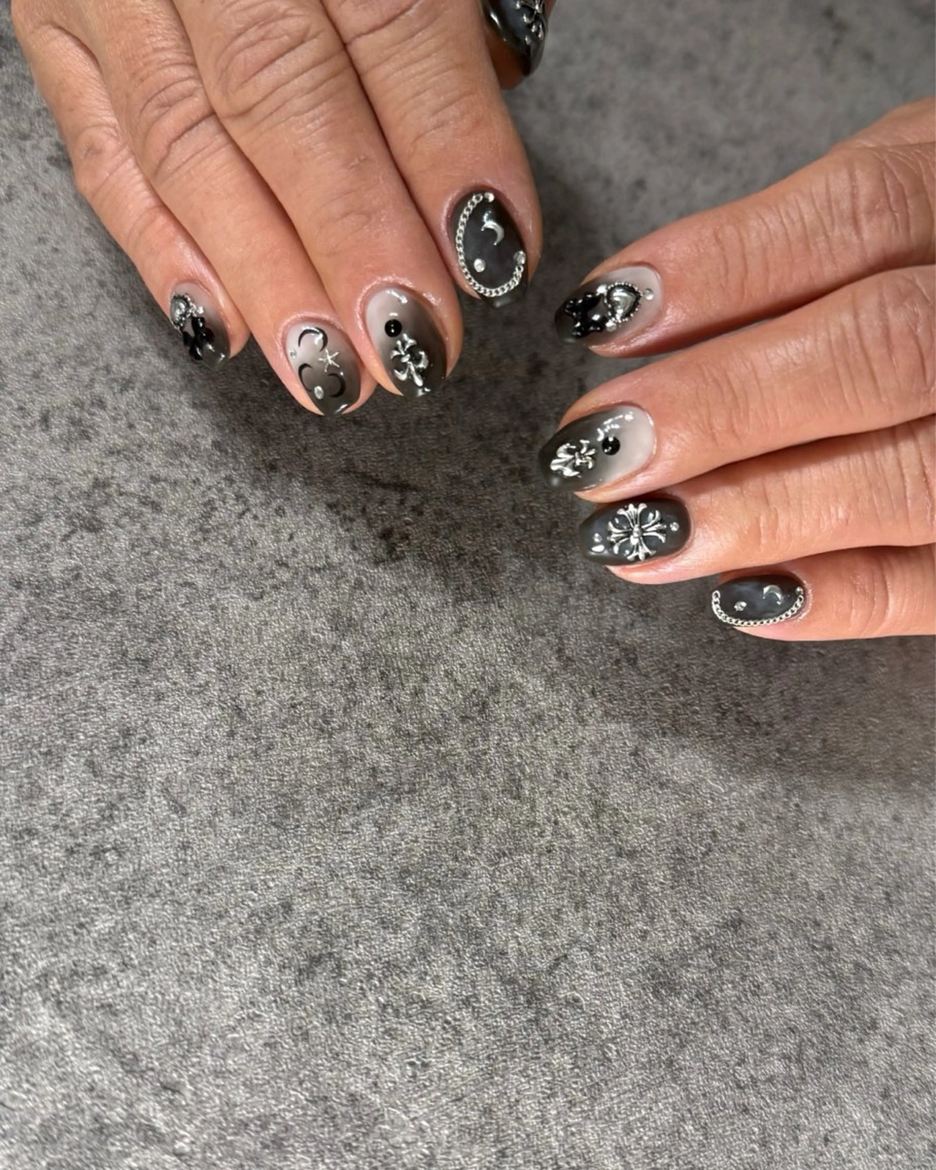 ネイル ハンドネイル ハンドケア m-nail 🌙minamiのネイルデザイン