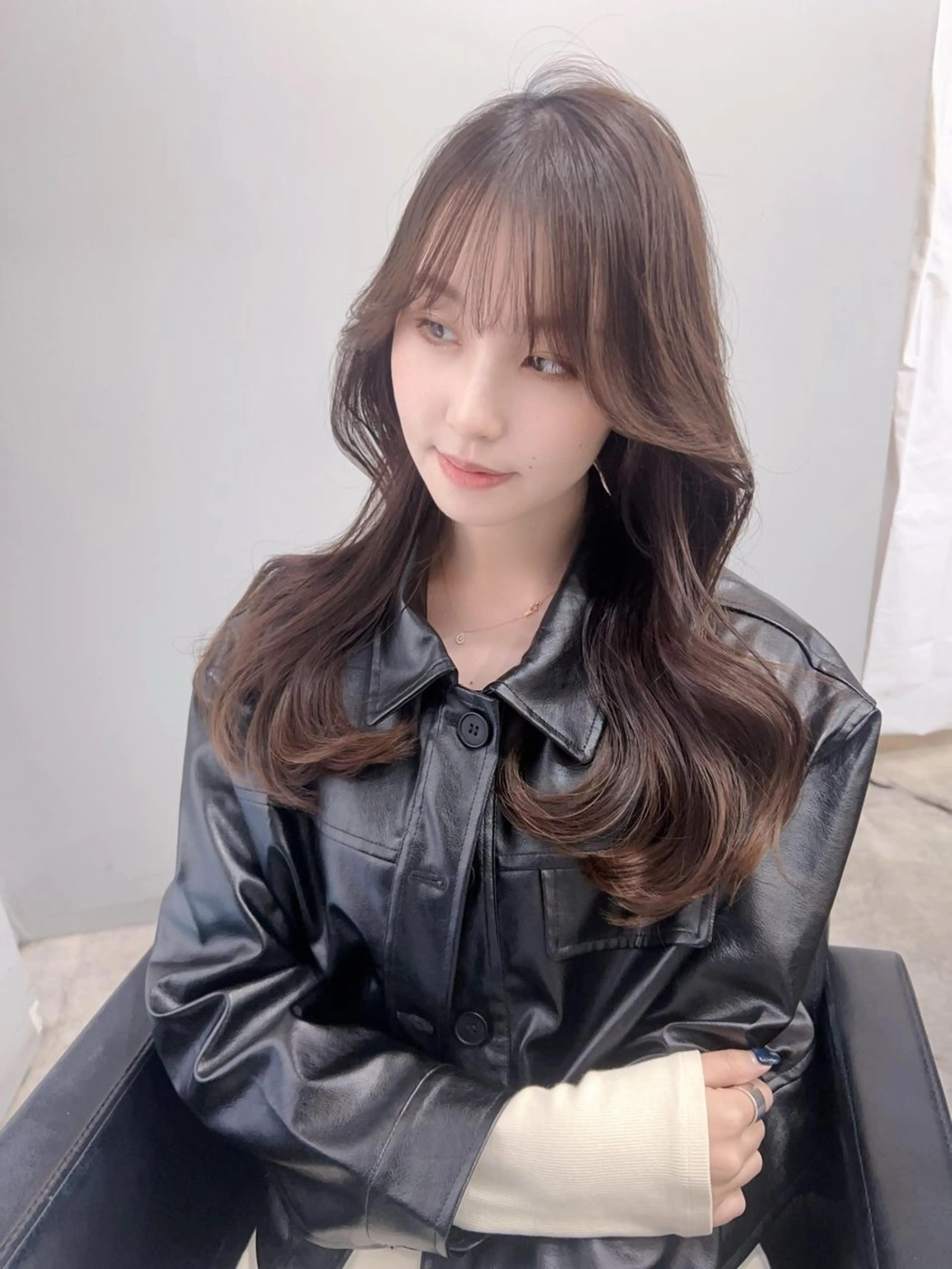 ロング カラー i've所属・🩷色気可愛い🩷 透明感カラー🩷のヘアスタイル