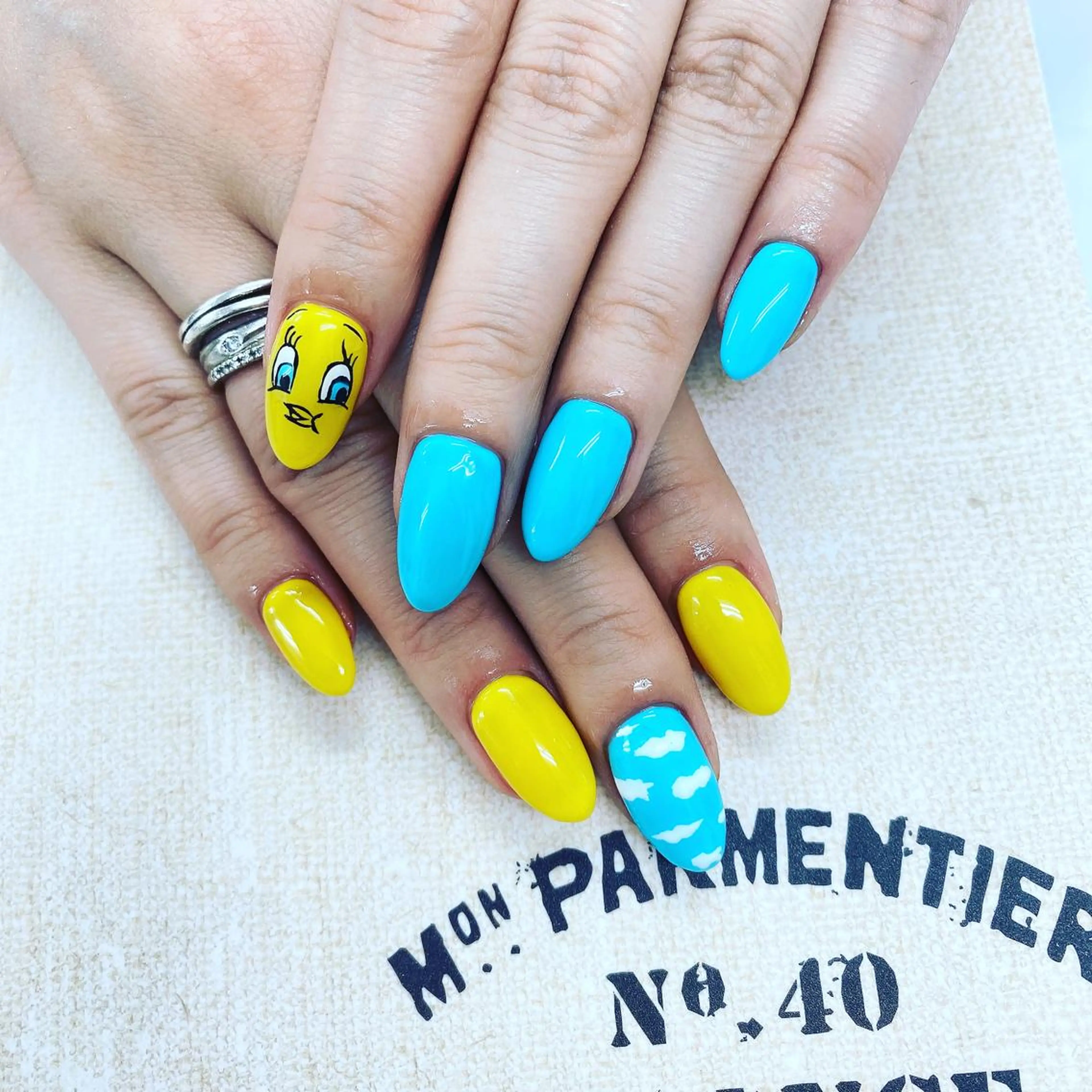 ネイル アートネイル 持ち込み N._._.claw[エヌクロー]所属・N._._. clawのネイルデザイン