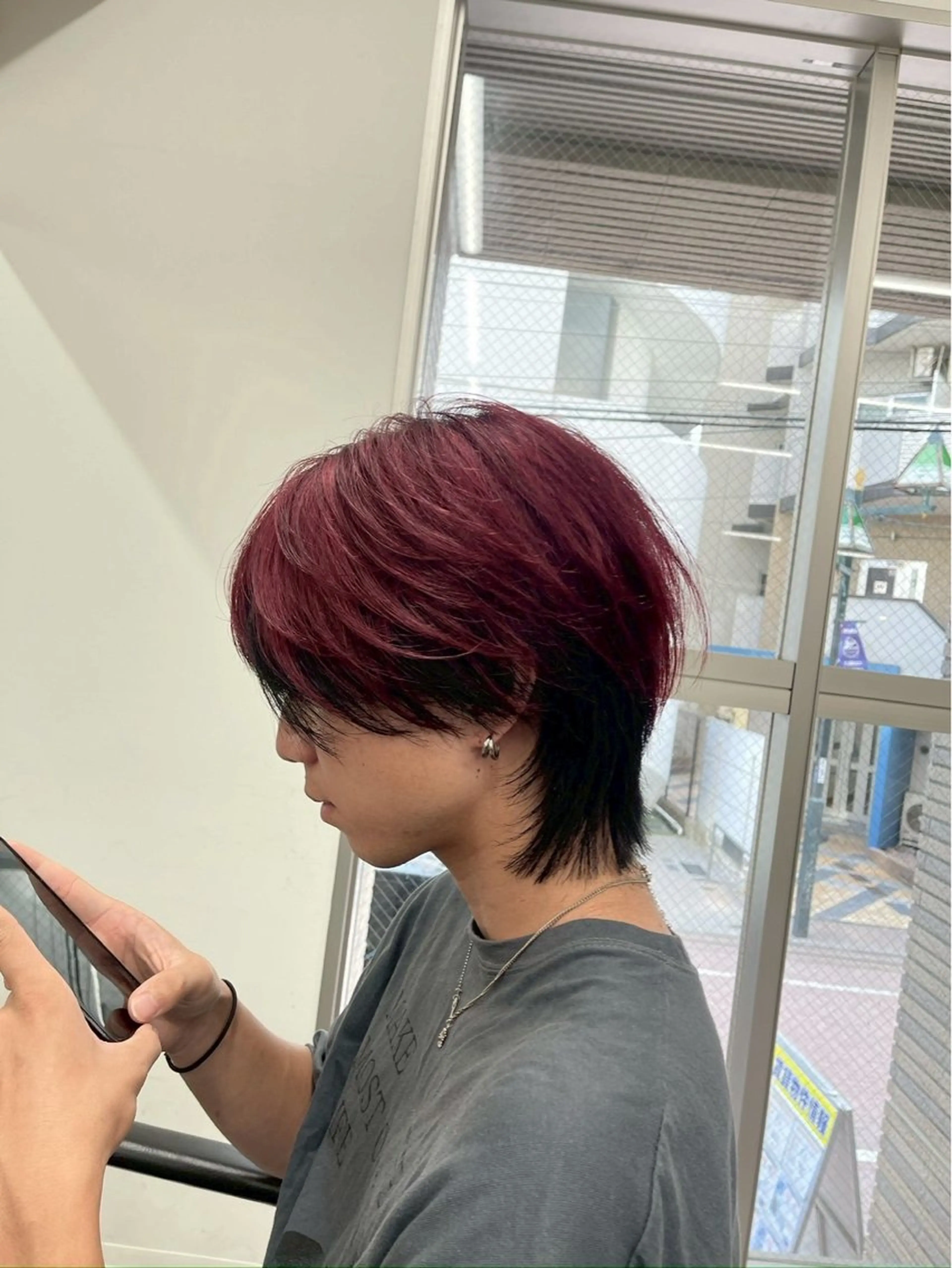 カラー メンズ フェザーの鬼 🇰🇷yutoのヘアスタイル