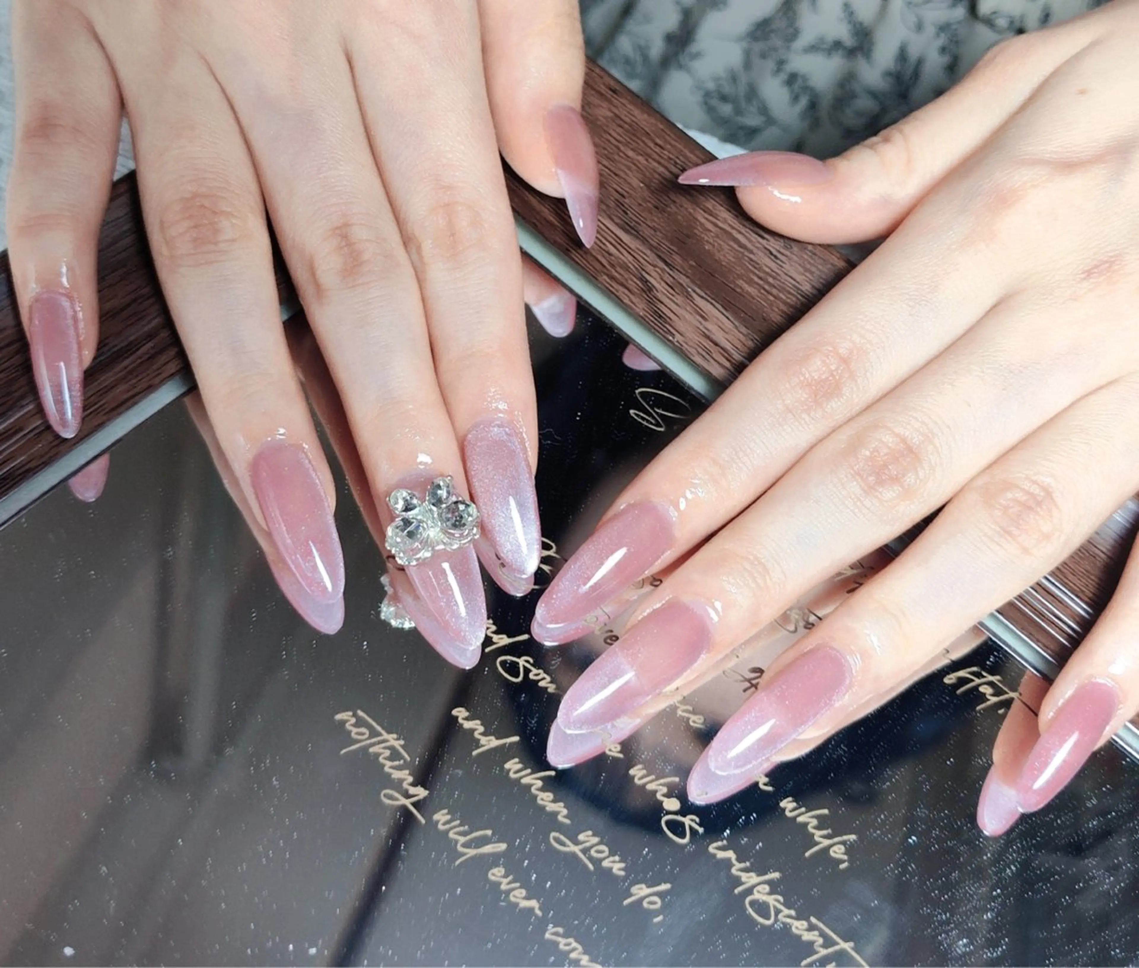 ネイル ハンドネイル ハンドケア BuBu Nail渋谷道玄坂2のネイルデザイン