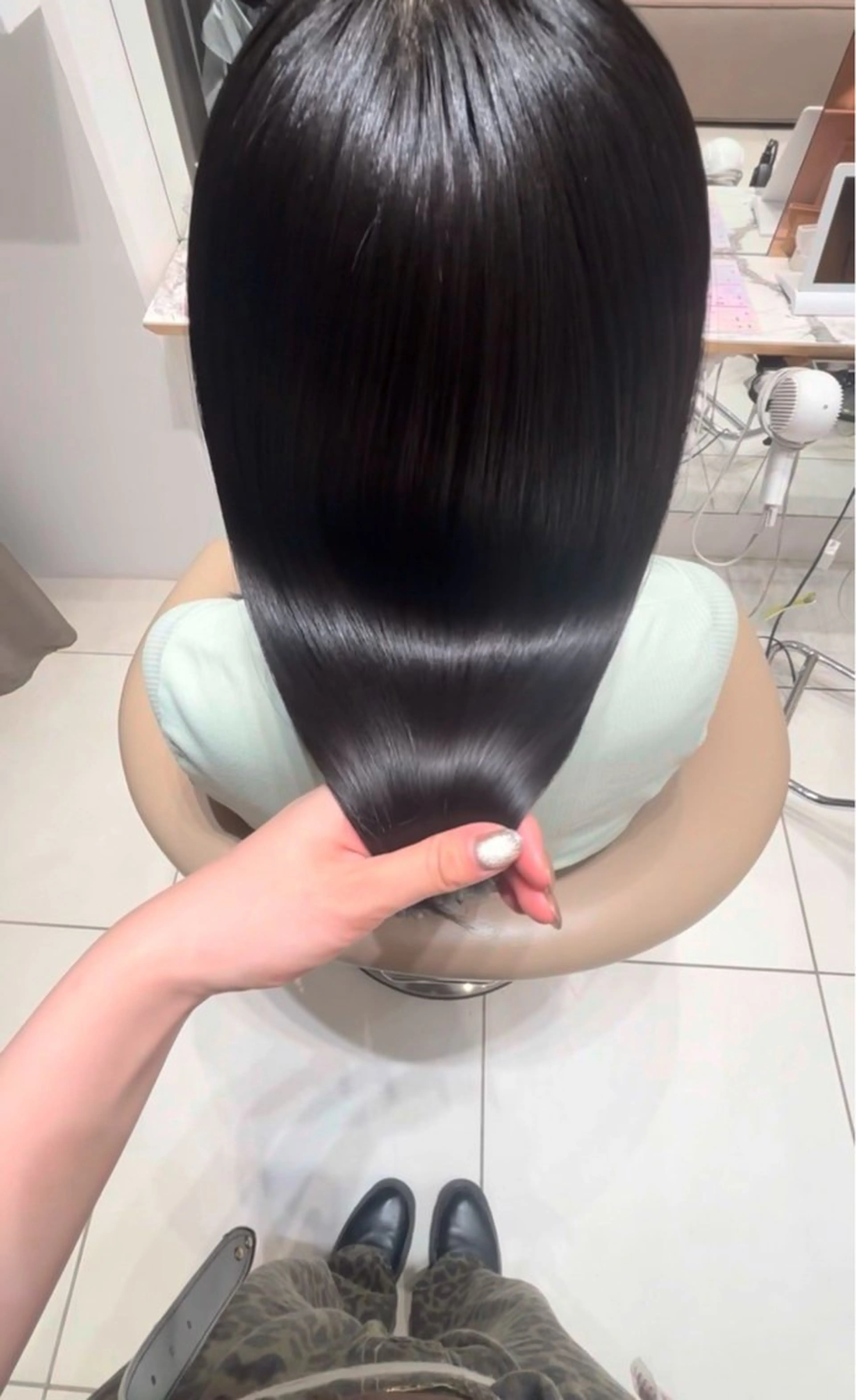 縮毛矯正 mino🌼🌈 ボブ/透明感カラーのヘアスタイル