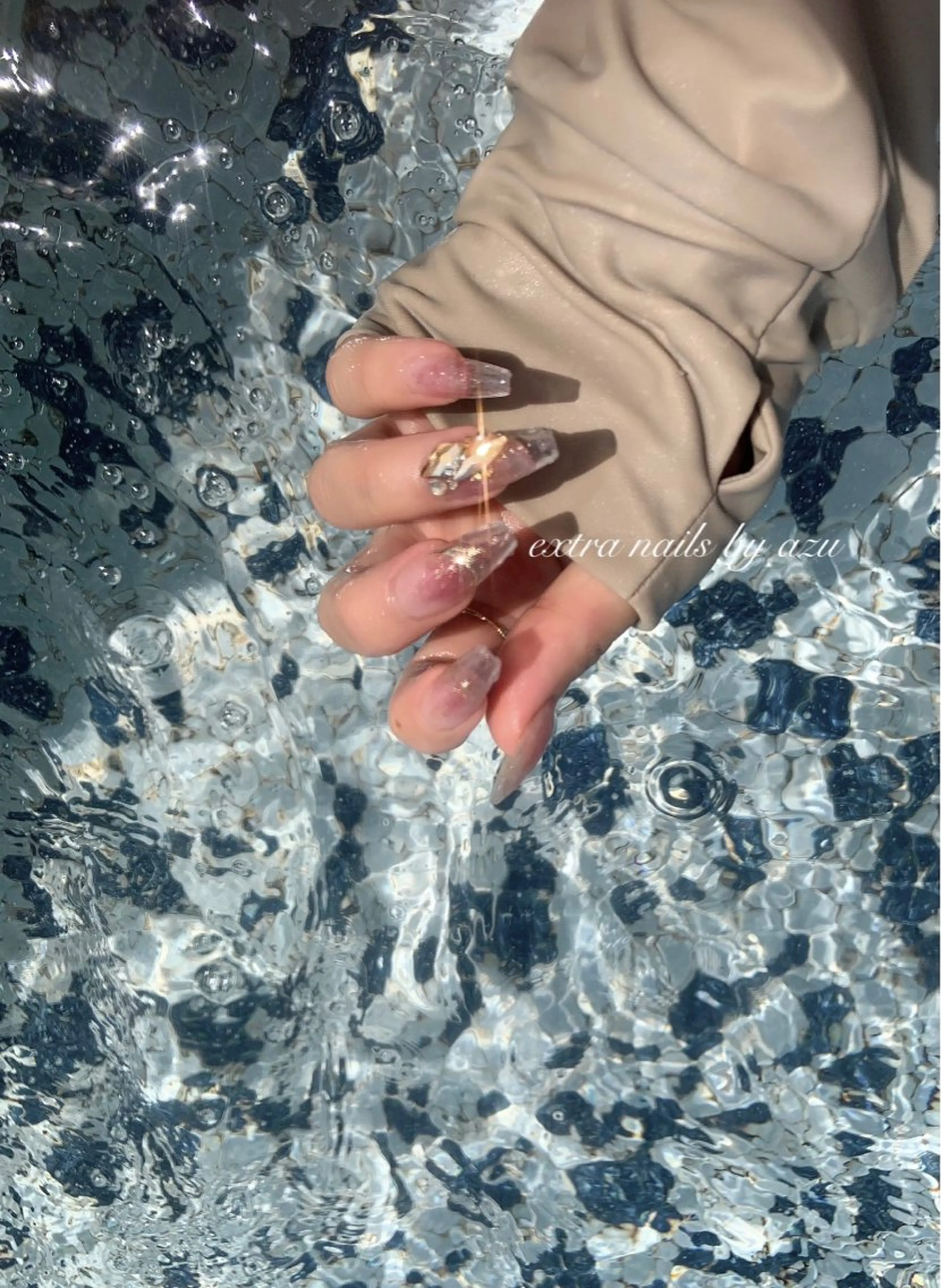 ネイル クリアネイル フレンチネイル ハンドネイル extranails ／lemellaのネイルデザイン