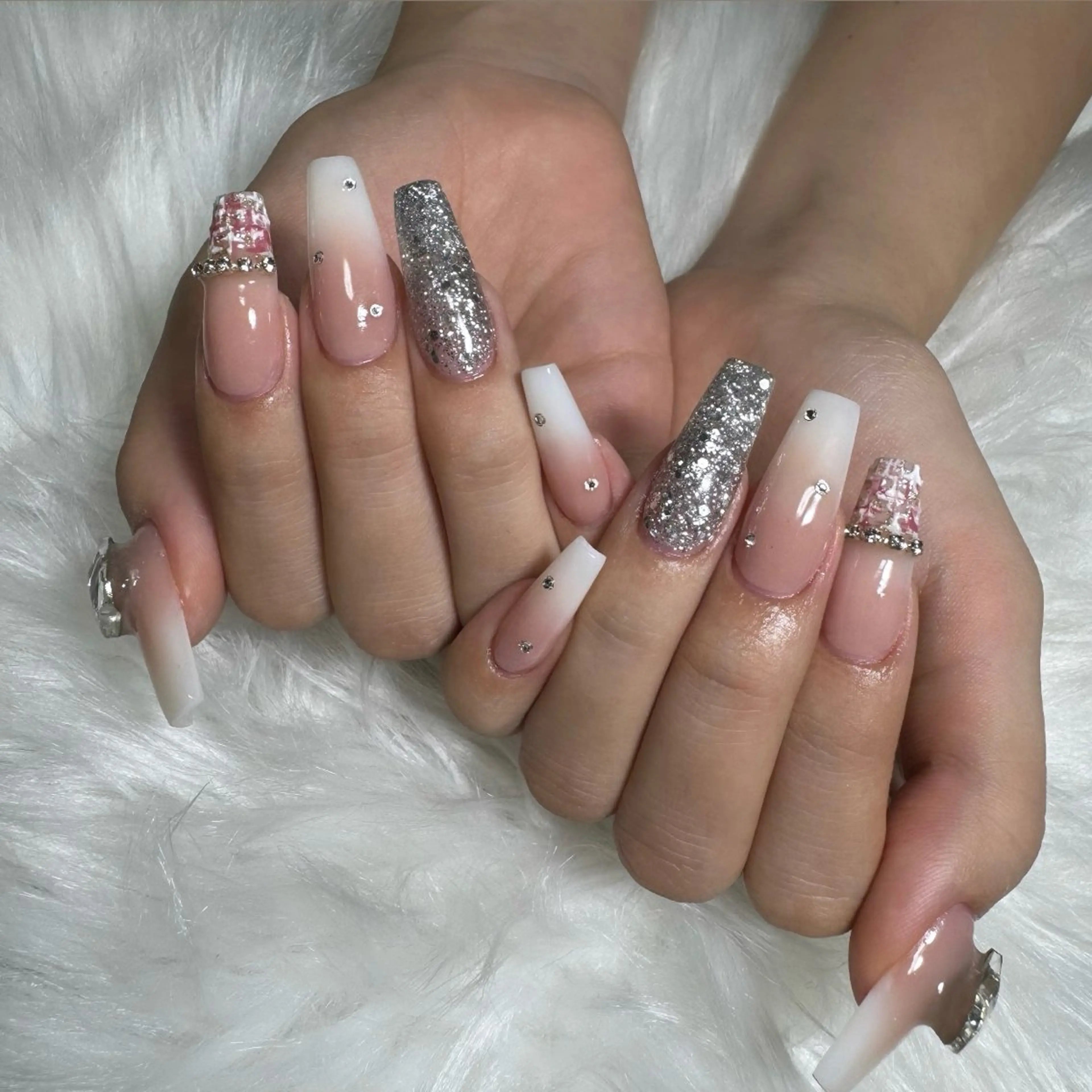 ネイル feel ♡︎ remiのネイルデザイン