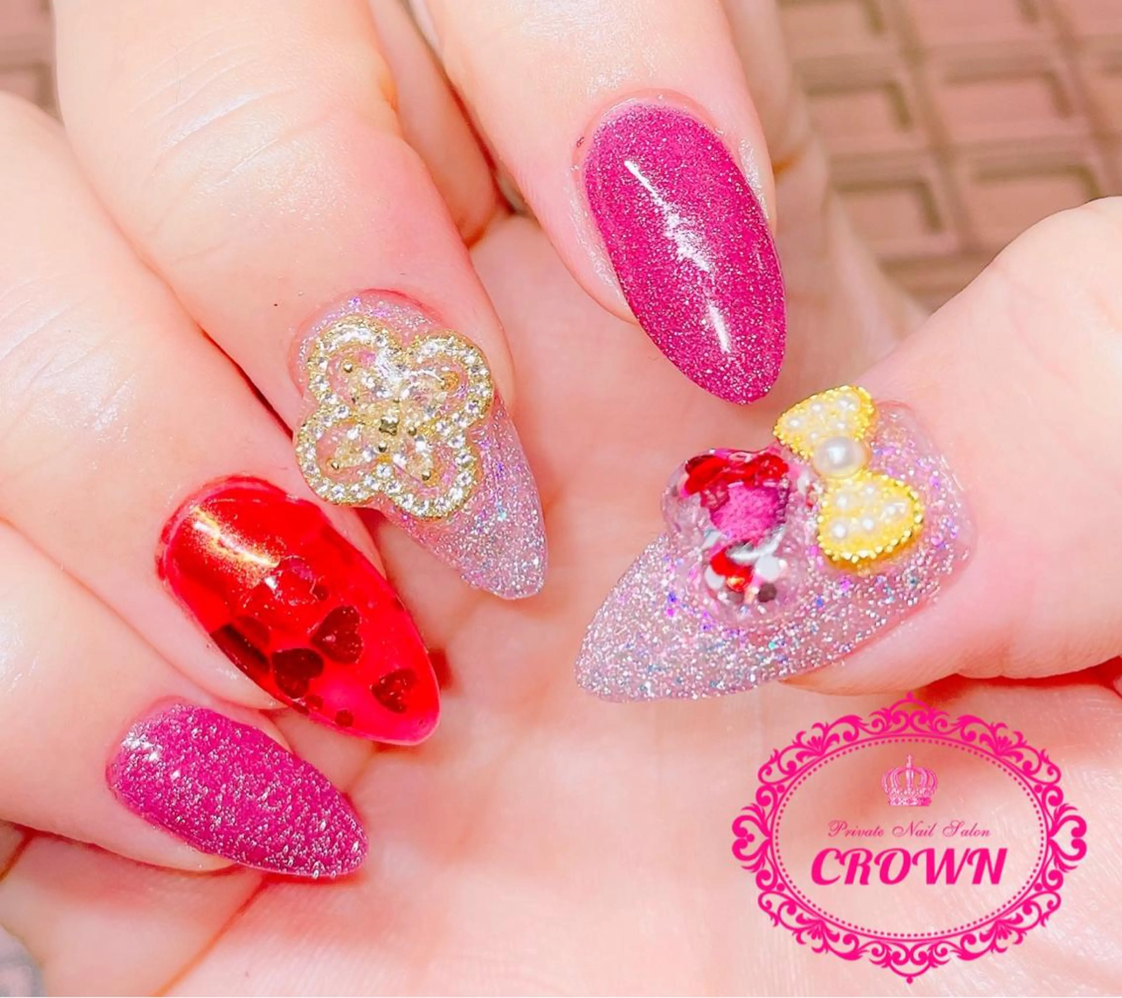 ネイル CROWN プライベートサロンのネイルデザイン