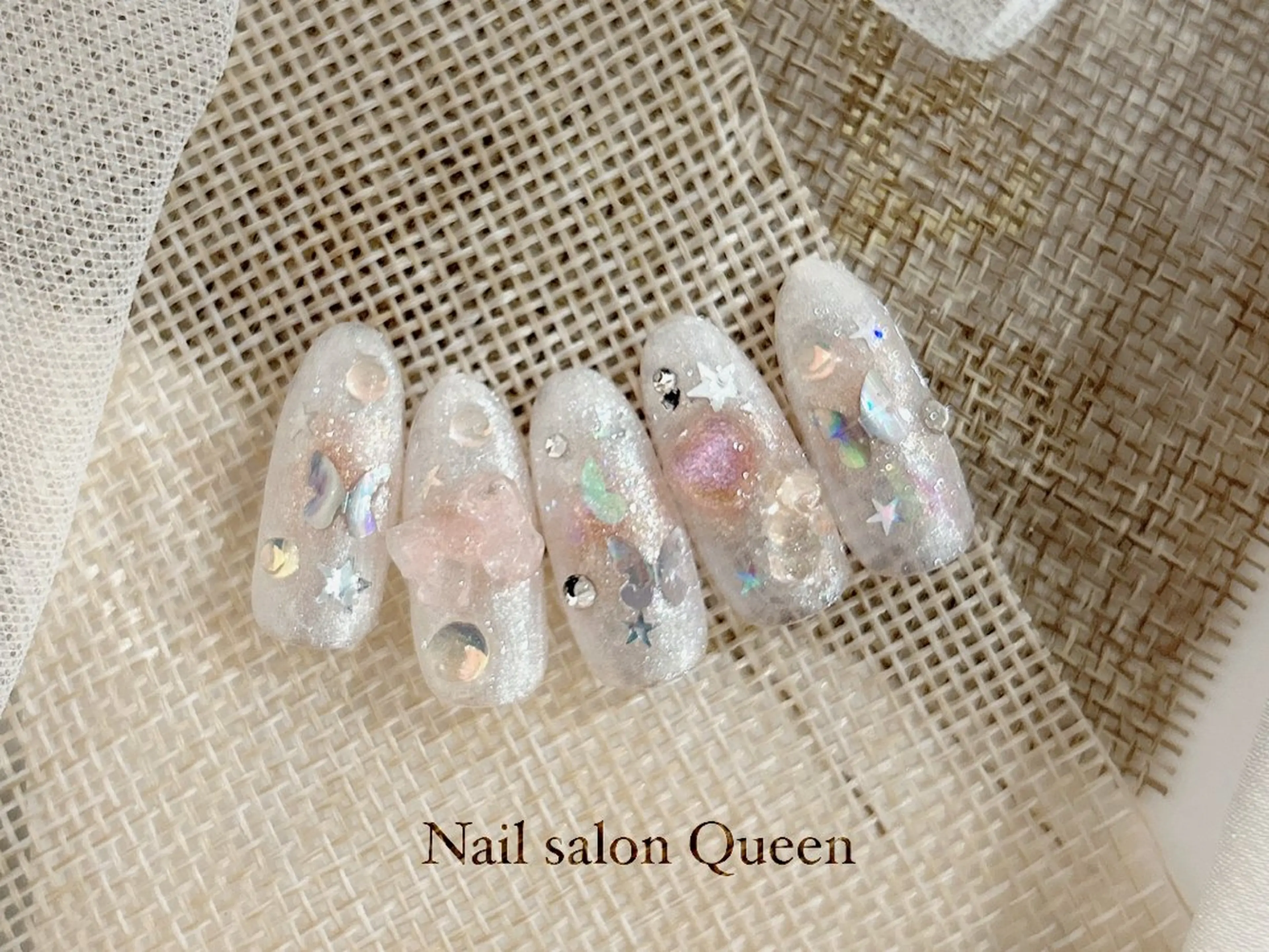 ネイル ネイルサロンクイーン 東京/新宿/大久保のネイルデザイン