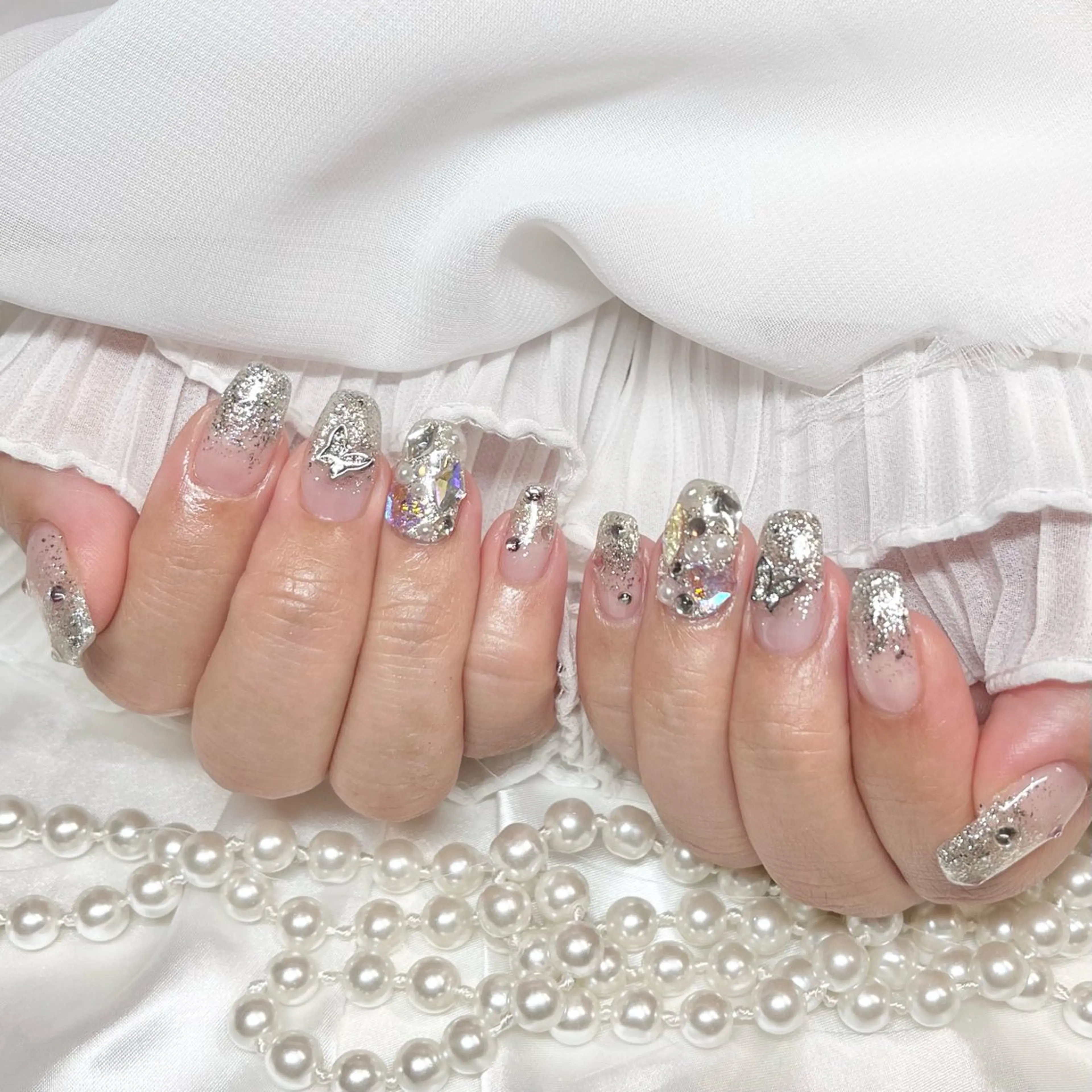ネイル ゴージャス キラキラネイル Vogustys Nail 山田のネイルデザイン