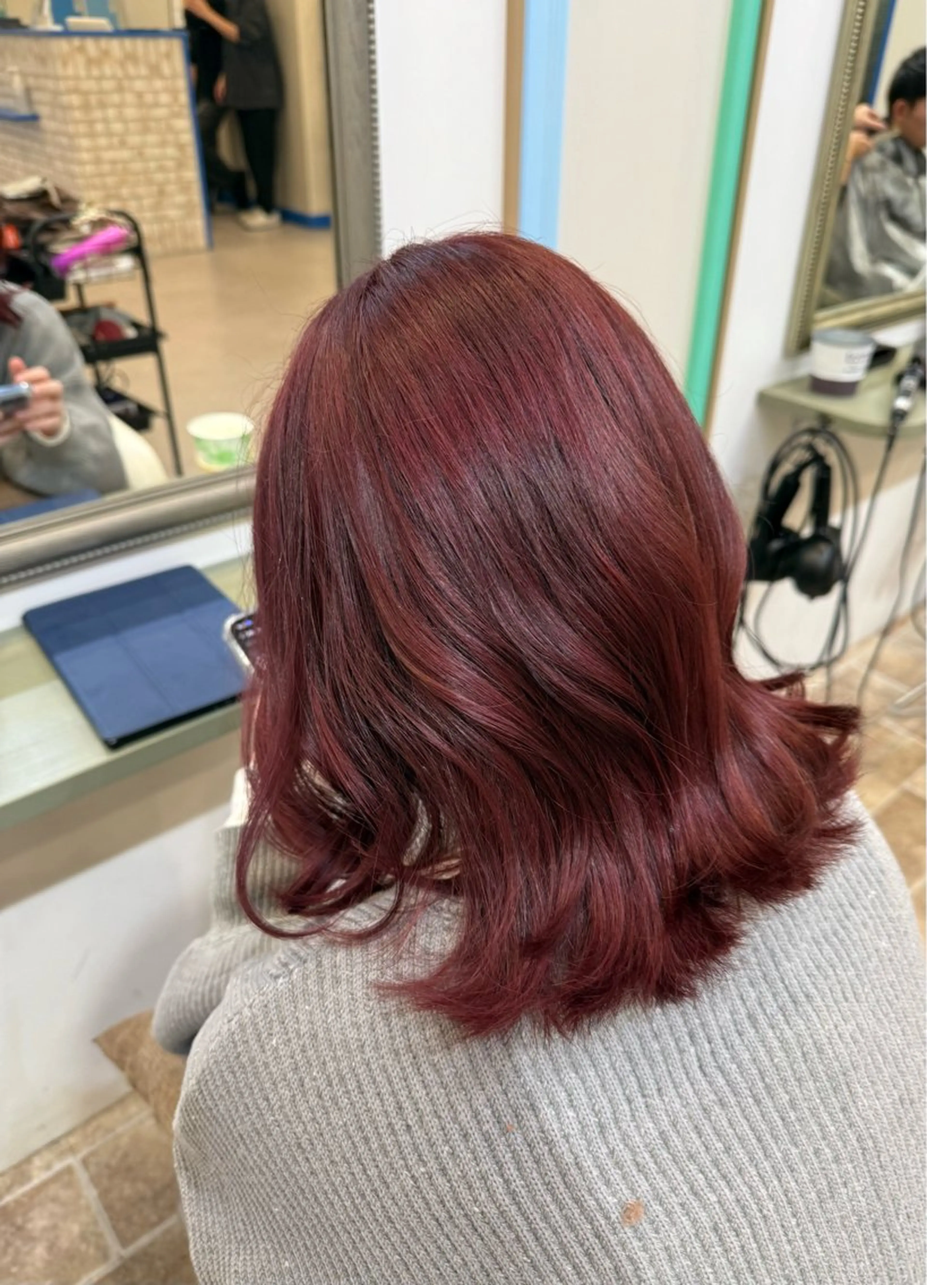 カラー ・ 美帆のヘアスタイル