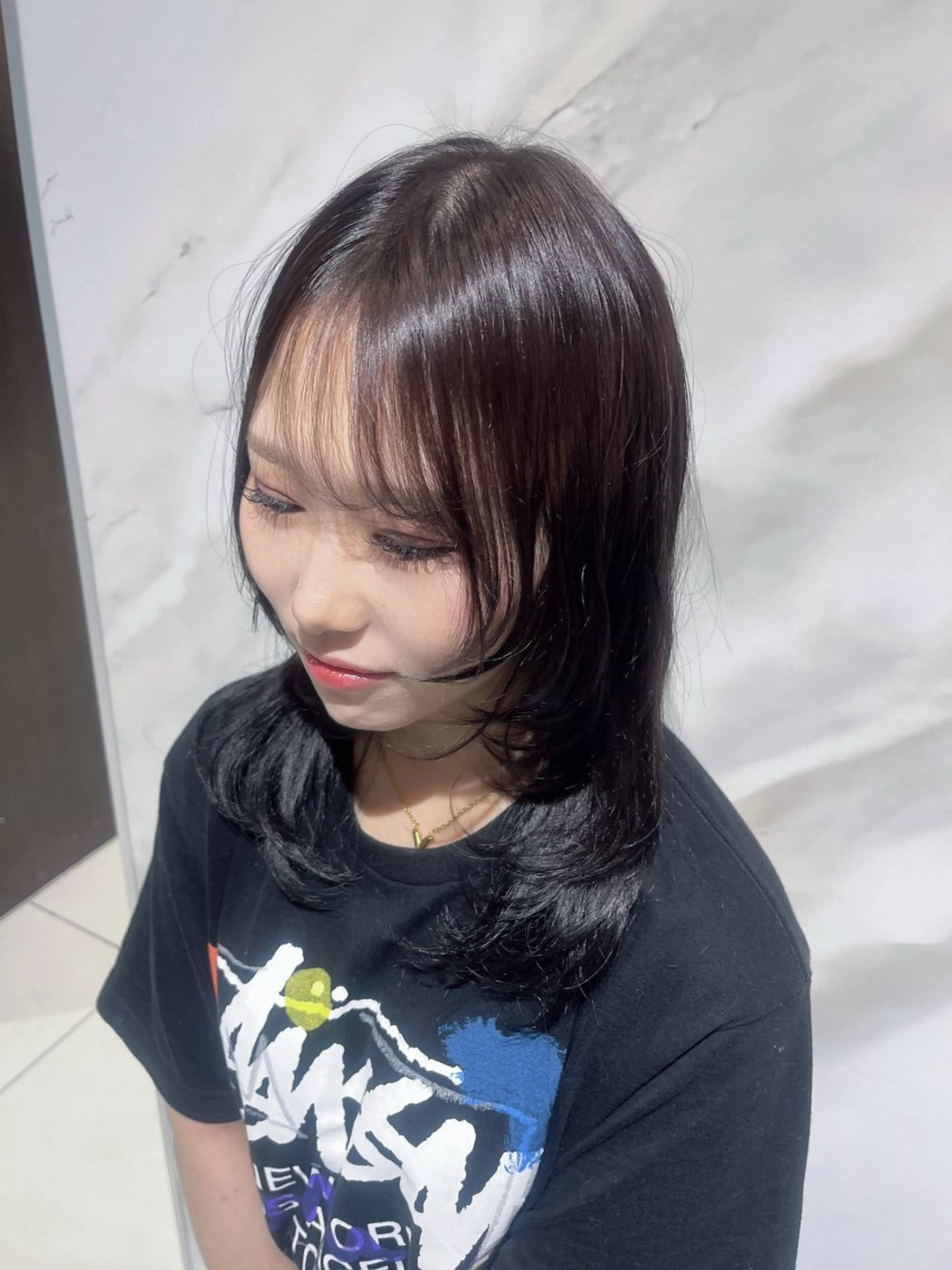 セミロング Haru /暖色🍷 /ボルドー/韓国ヘアのヘアスタイル