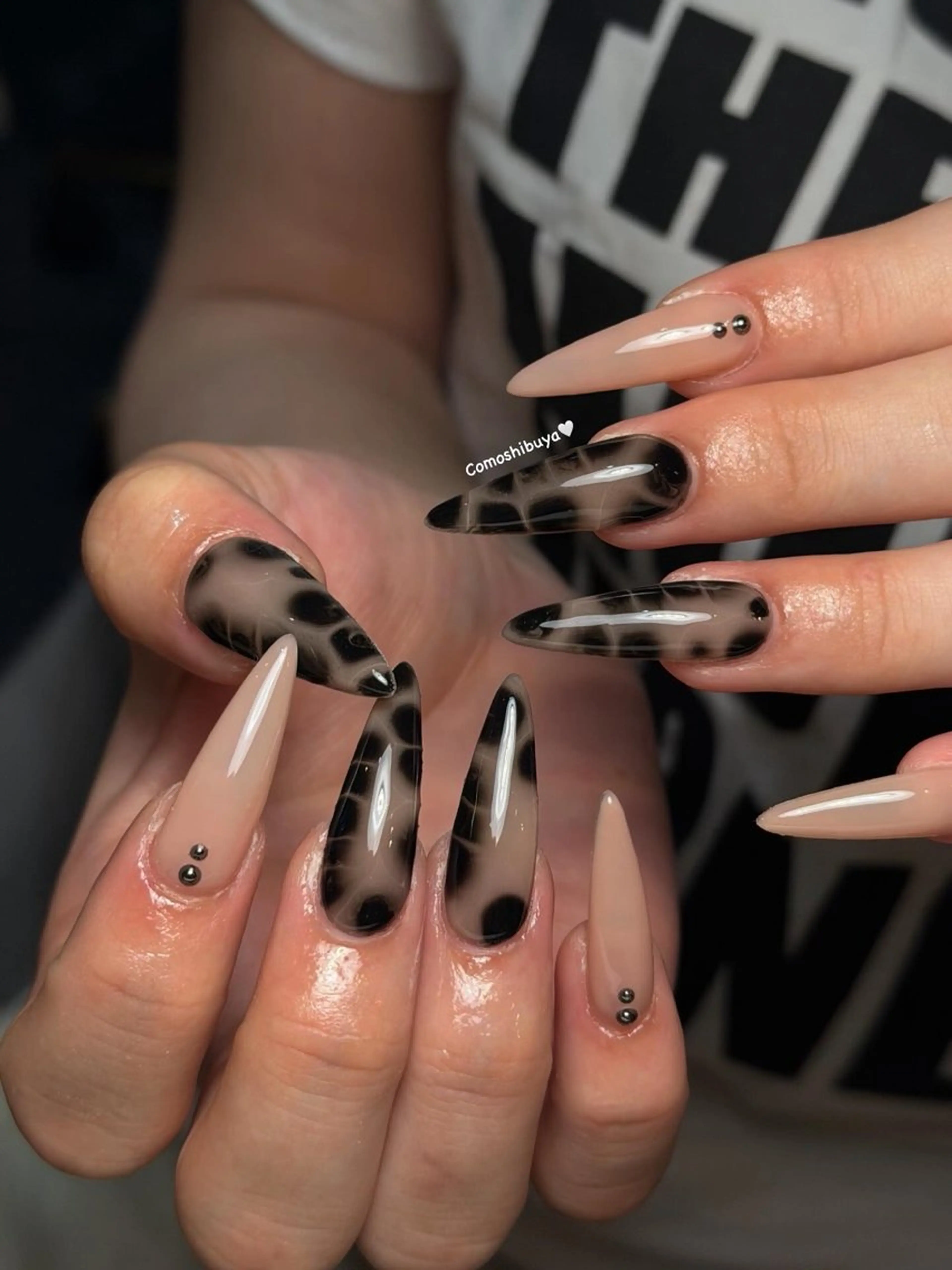 ネイル 韓国ネイル シンプルネイル ワンホンネイル ハンドネイル CoMo Nailのネイルデザイン
