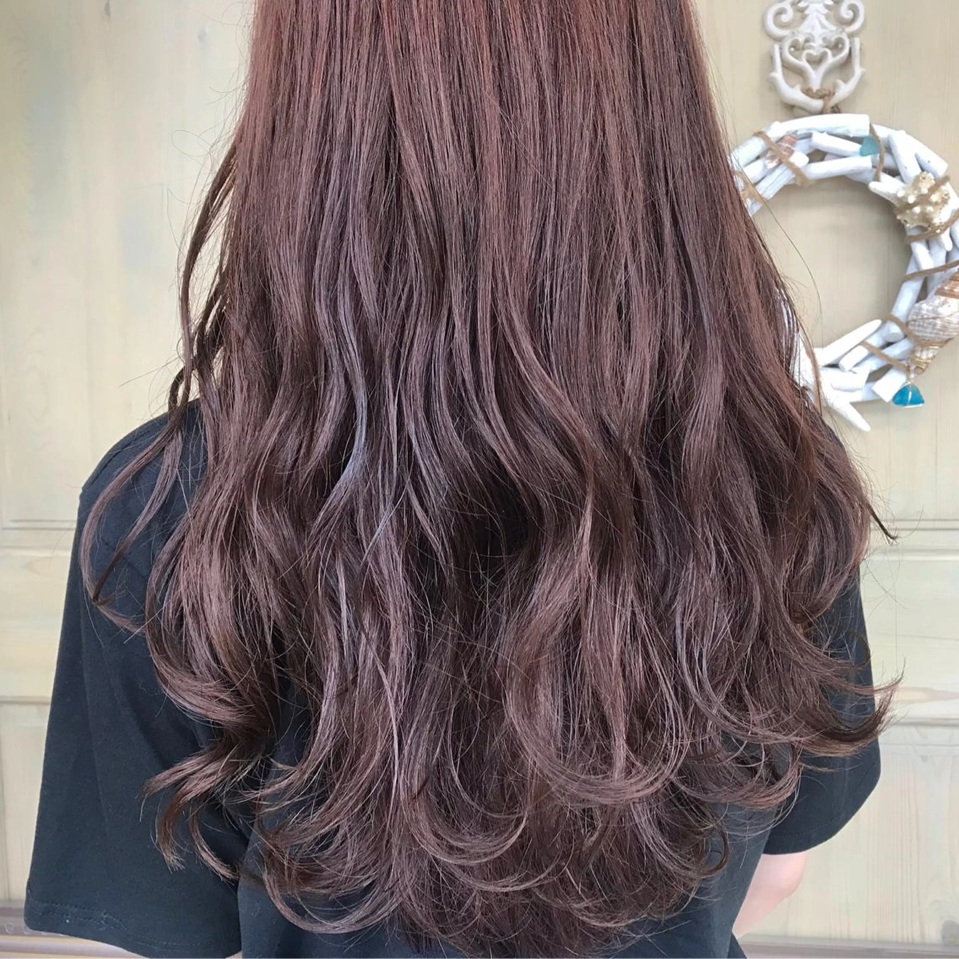 ロング カラー アッシュ ラベンダーカラー ラベンダーアッシュ ピンクカラー ピンクラベンダー カット ヘアカラー レイヤーカット/ 根本瑠実のヘアスタイル