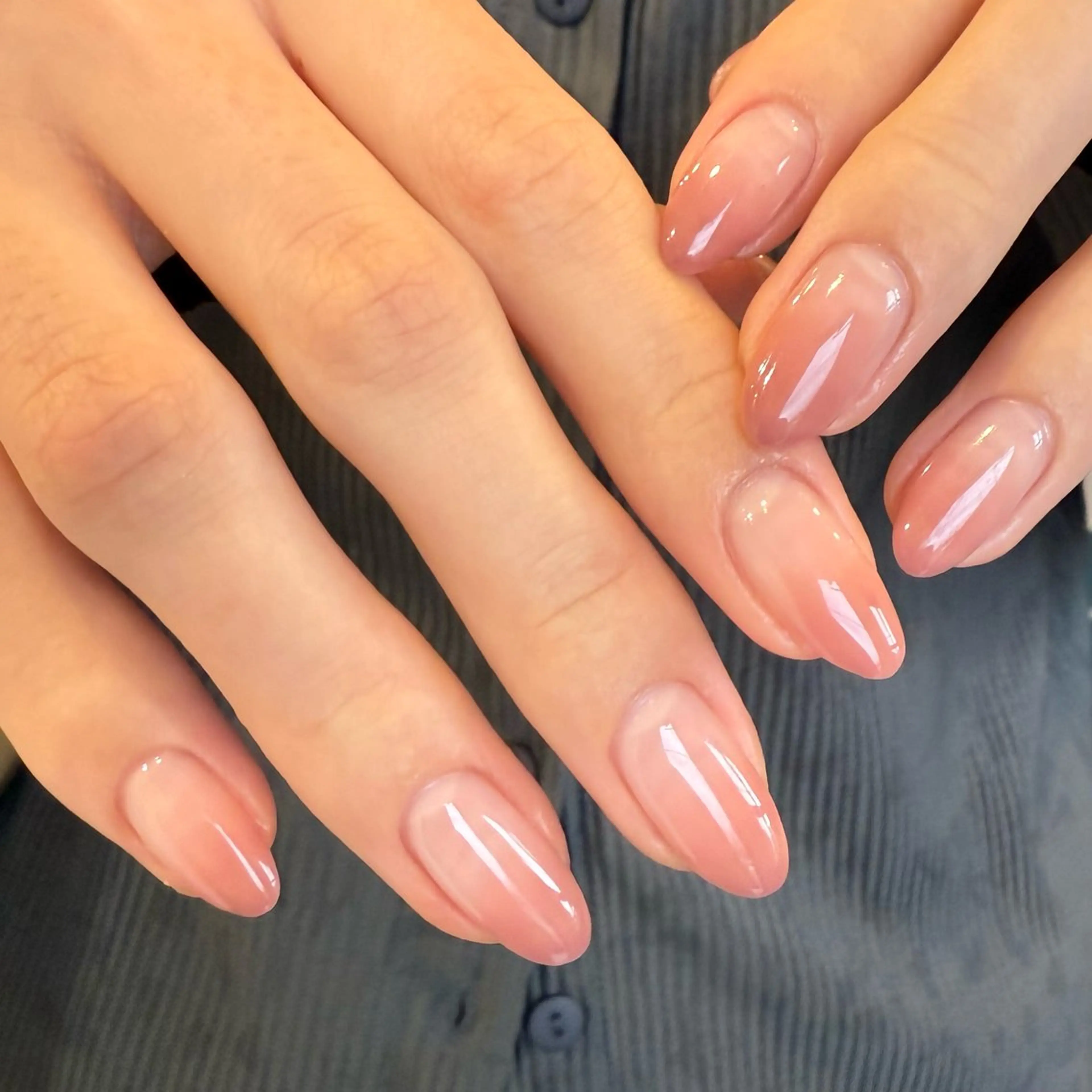 【HAND】グラデーションの写真