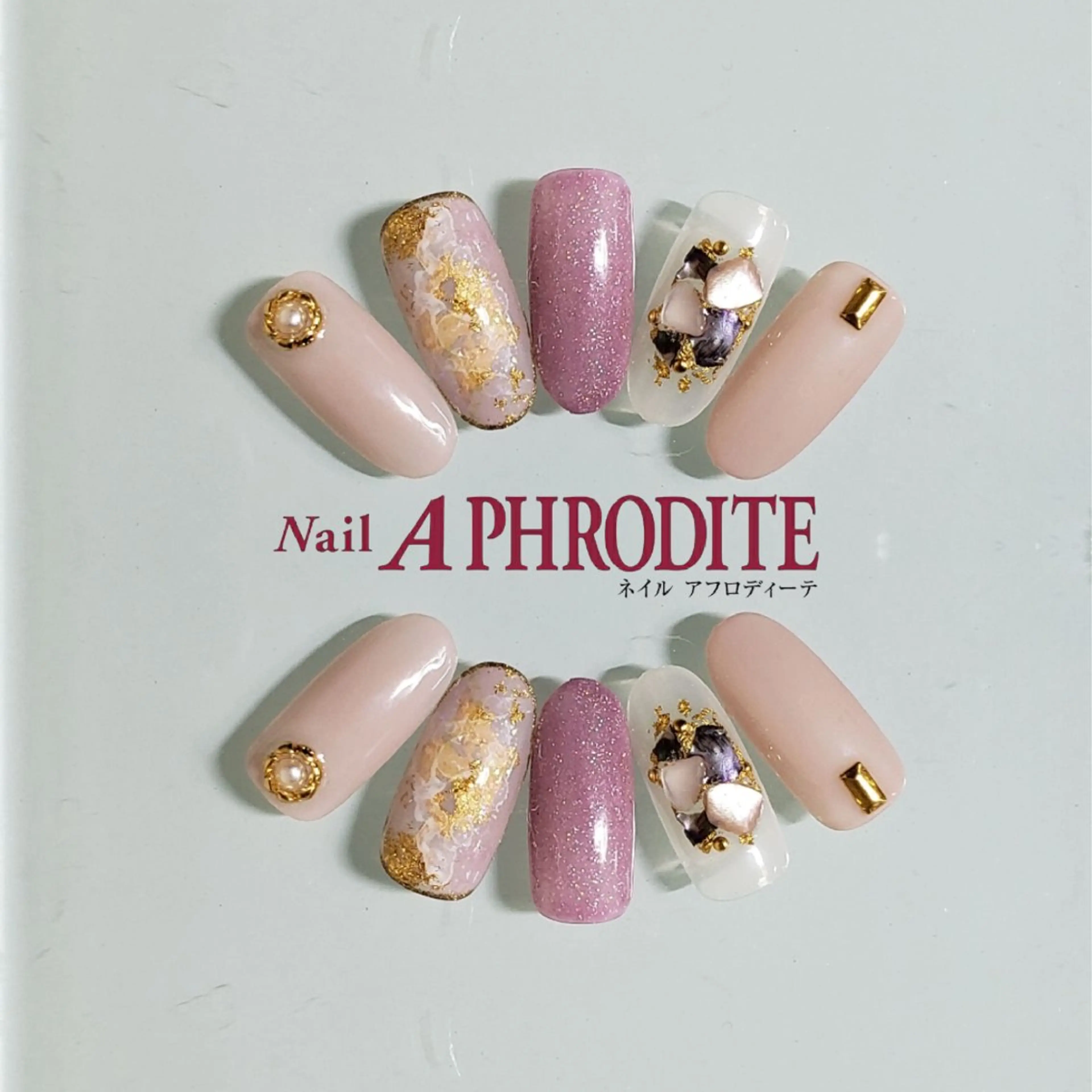 ネイル ジェルネイル ニュアンスネイル スカルプネイル ソフトジェル ネイルチップ ハンドネイル Nail  Aphroditeのネイルデザイン