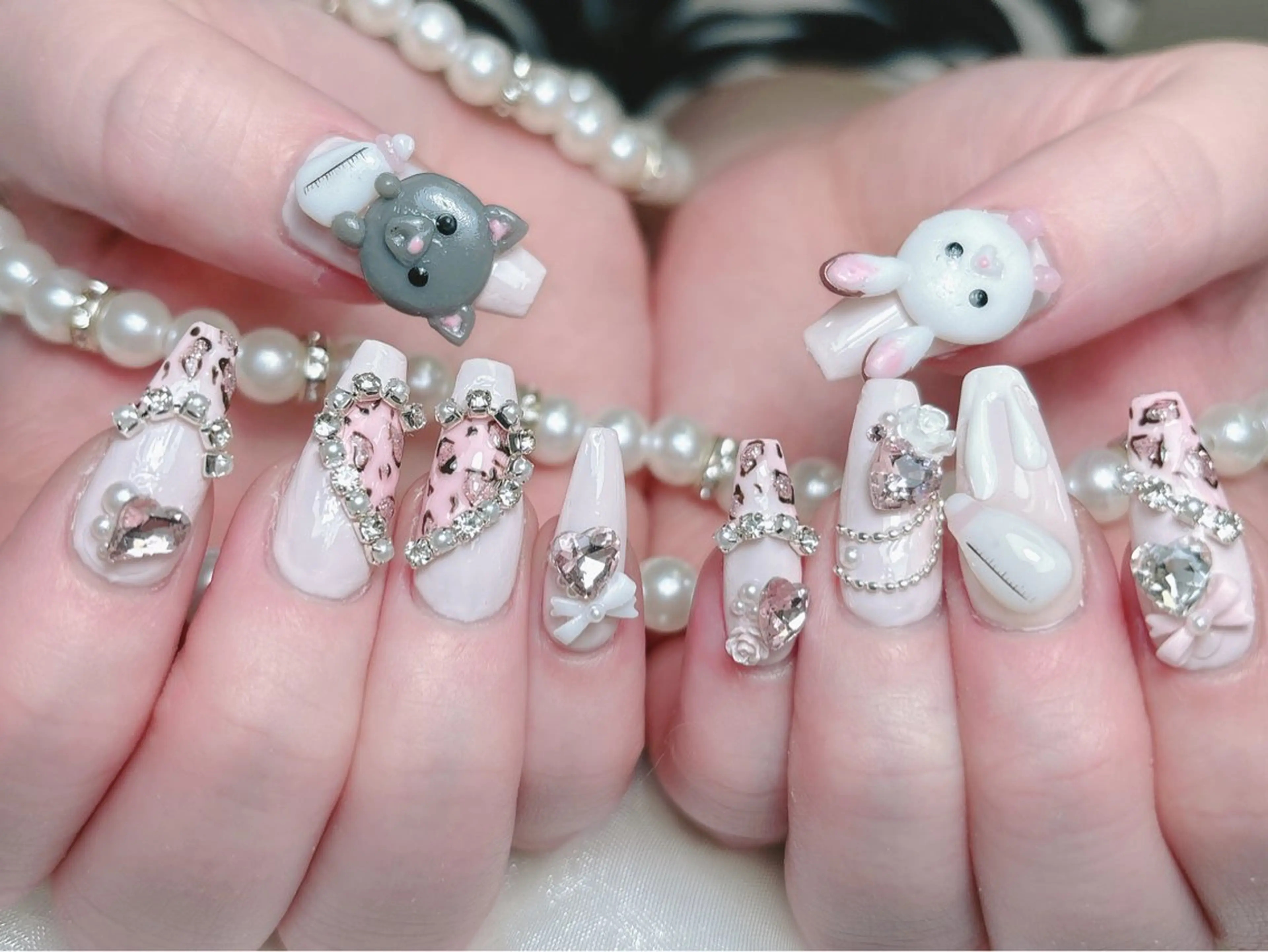 ネイル 成人式 ジェルネイル ロングネイル マグネットネイル ミディアムネイル ハンドネイル MoMoA Nail ネイル長さ出し専門店のネイルデザイン