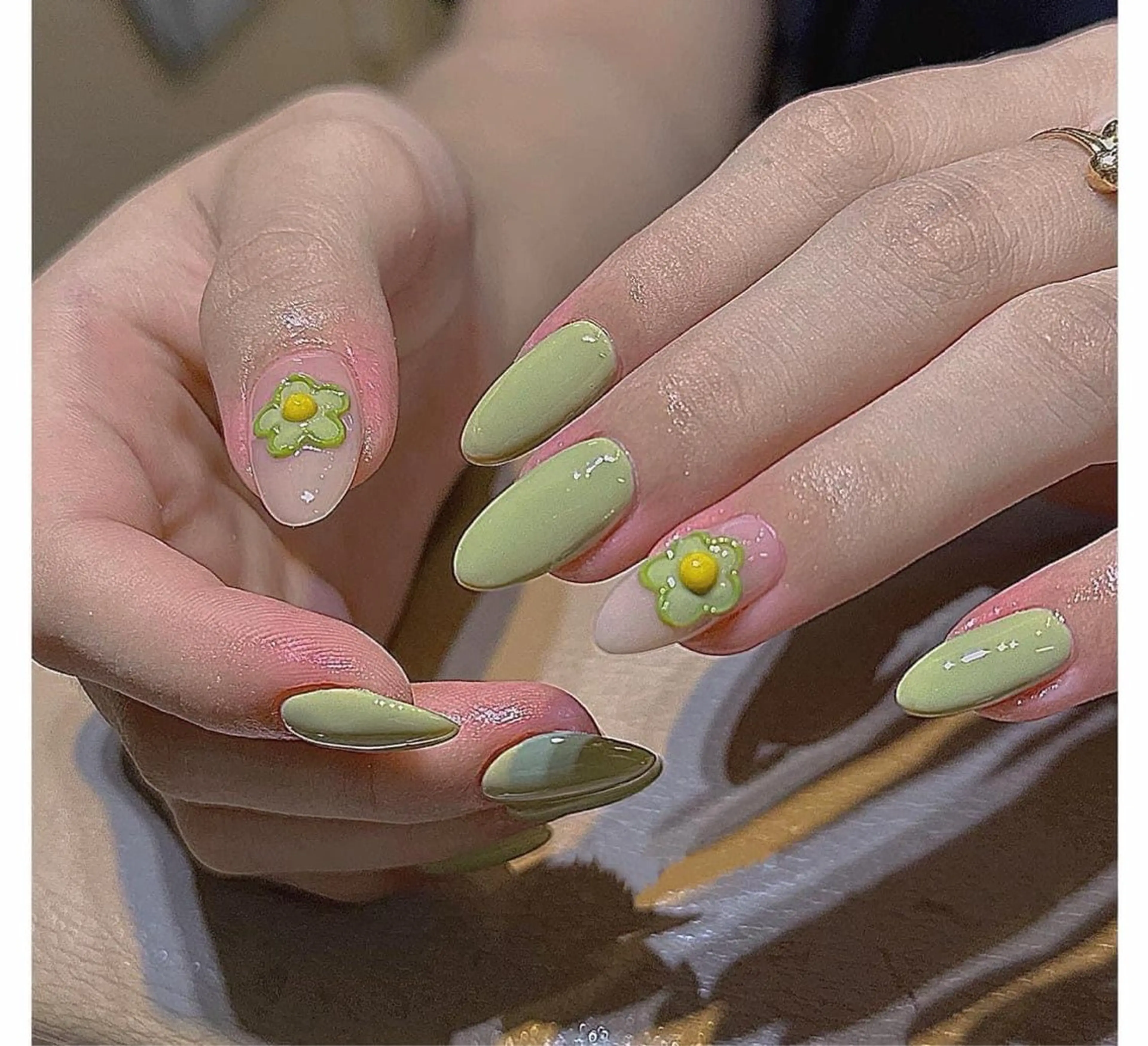 ネイル 韓国ネイル マグネットネイル ワンカラーネイル ネイルチップ Jenn Nail Salonのネイルデザイン