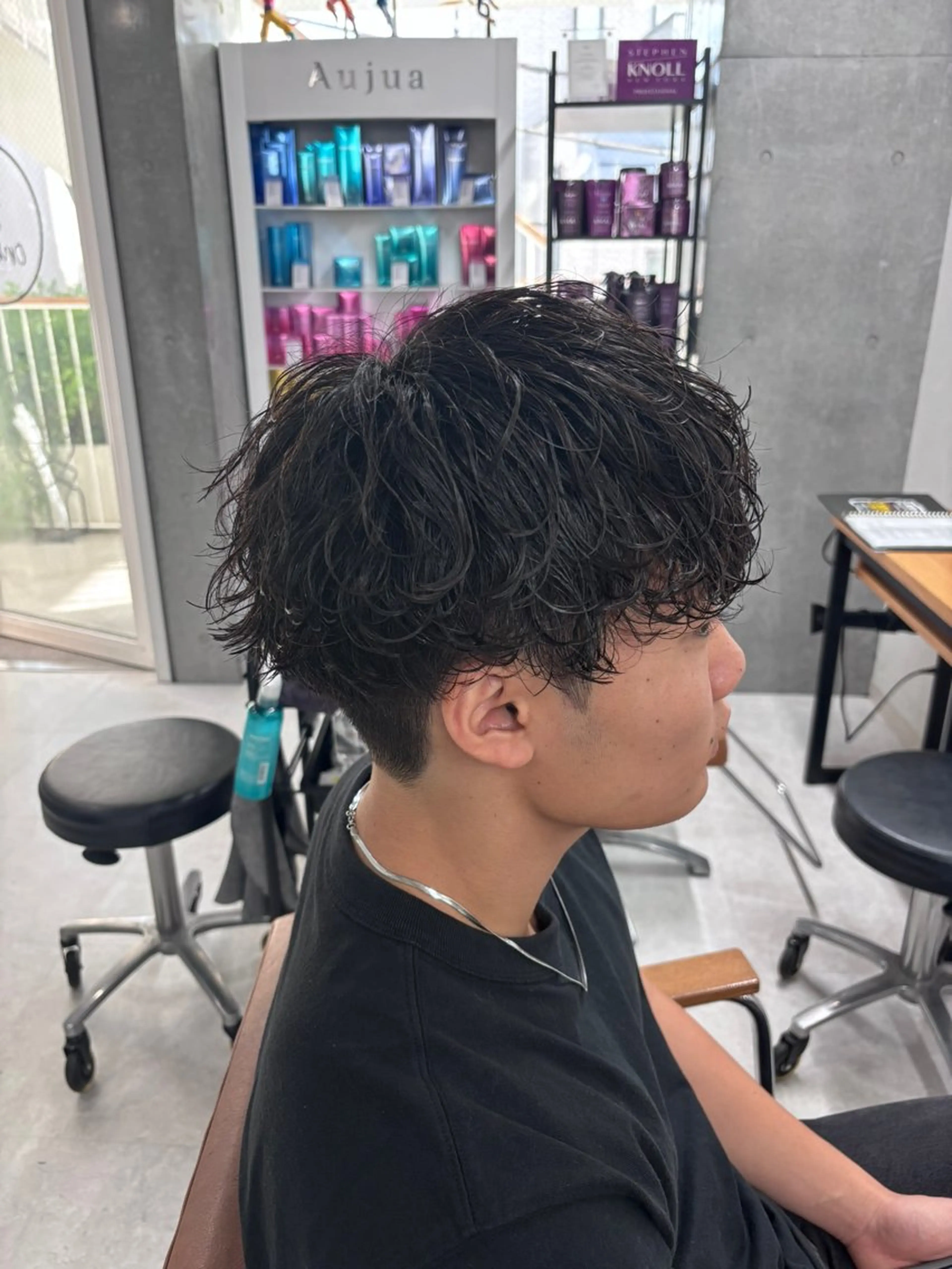 パーマ メンズ フェザーの鬼 🇰🇷yutoのヘアスタイル