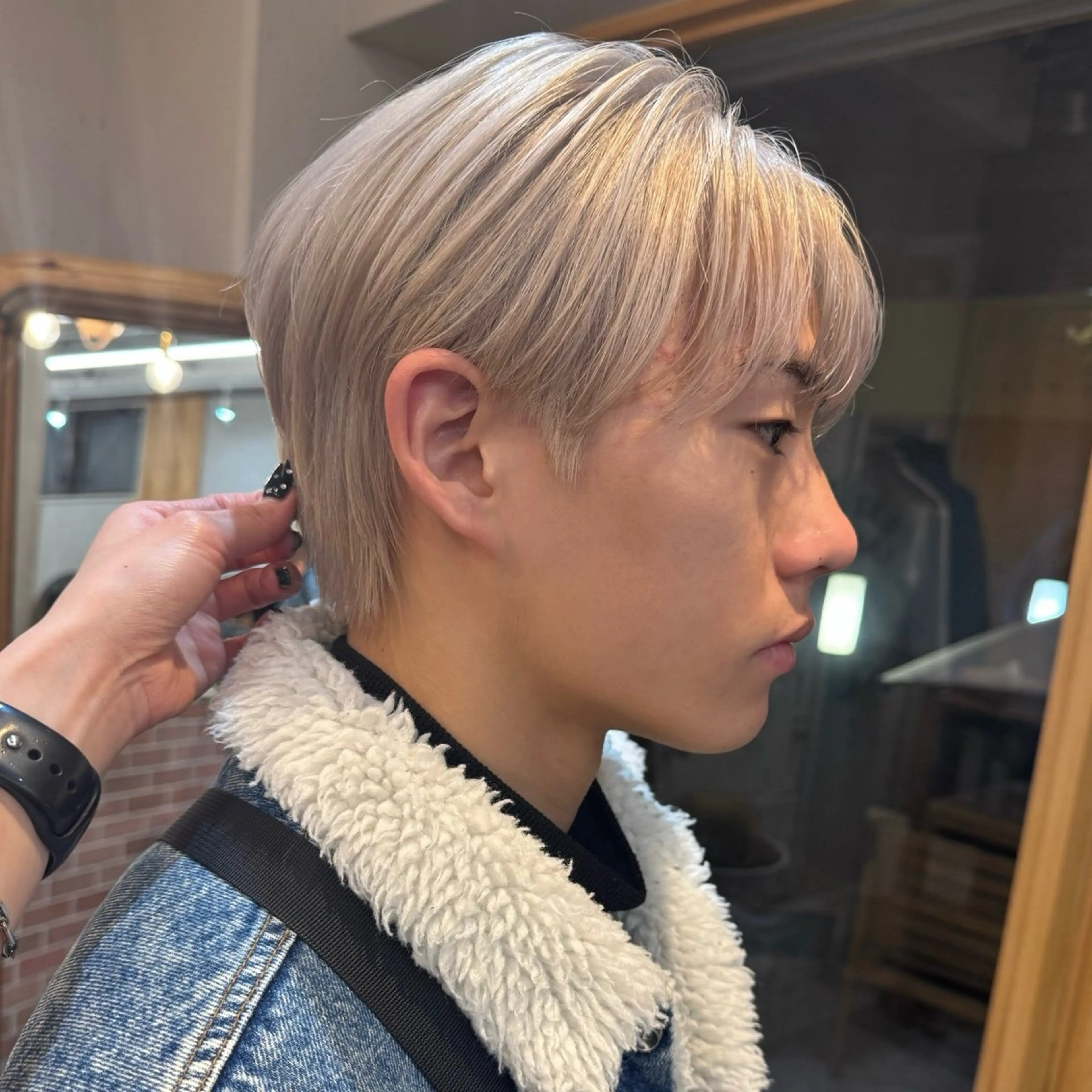 【1月.2月ご新規様限定特別メニュー🉐】メンズカット+2ブリーチ+カラー+トリートメント⚡️の写真